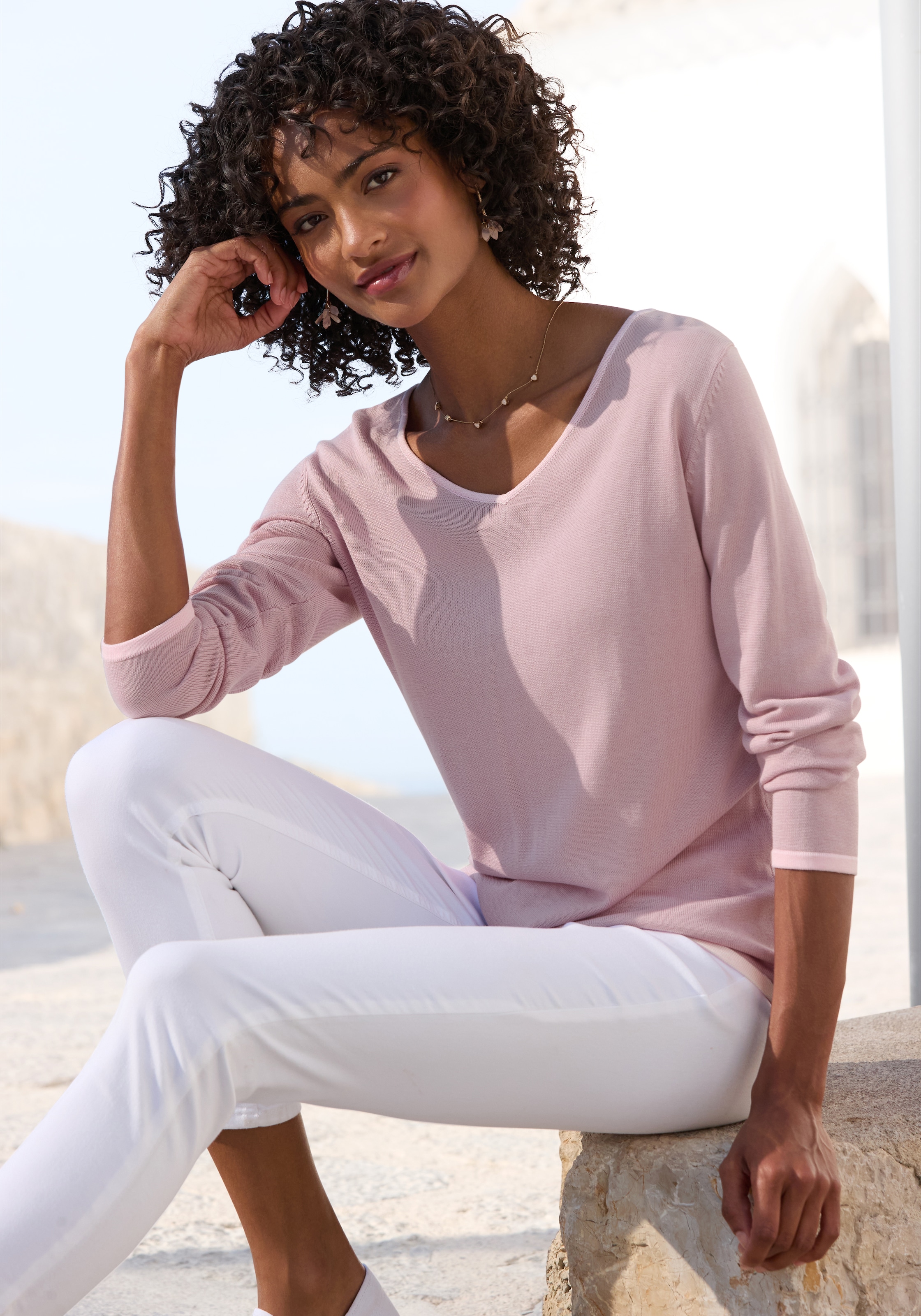 Vivance Pull col V avec bords contrastés, pull basique en maille fine douce, décontracté