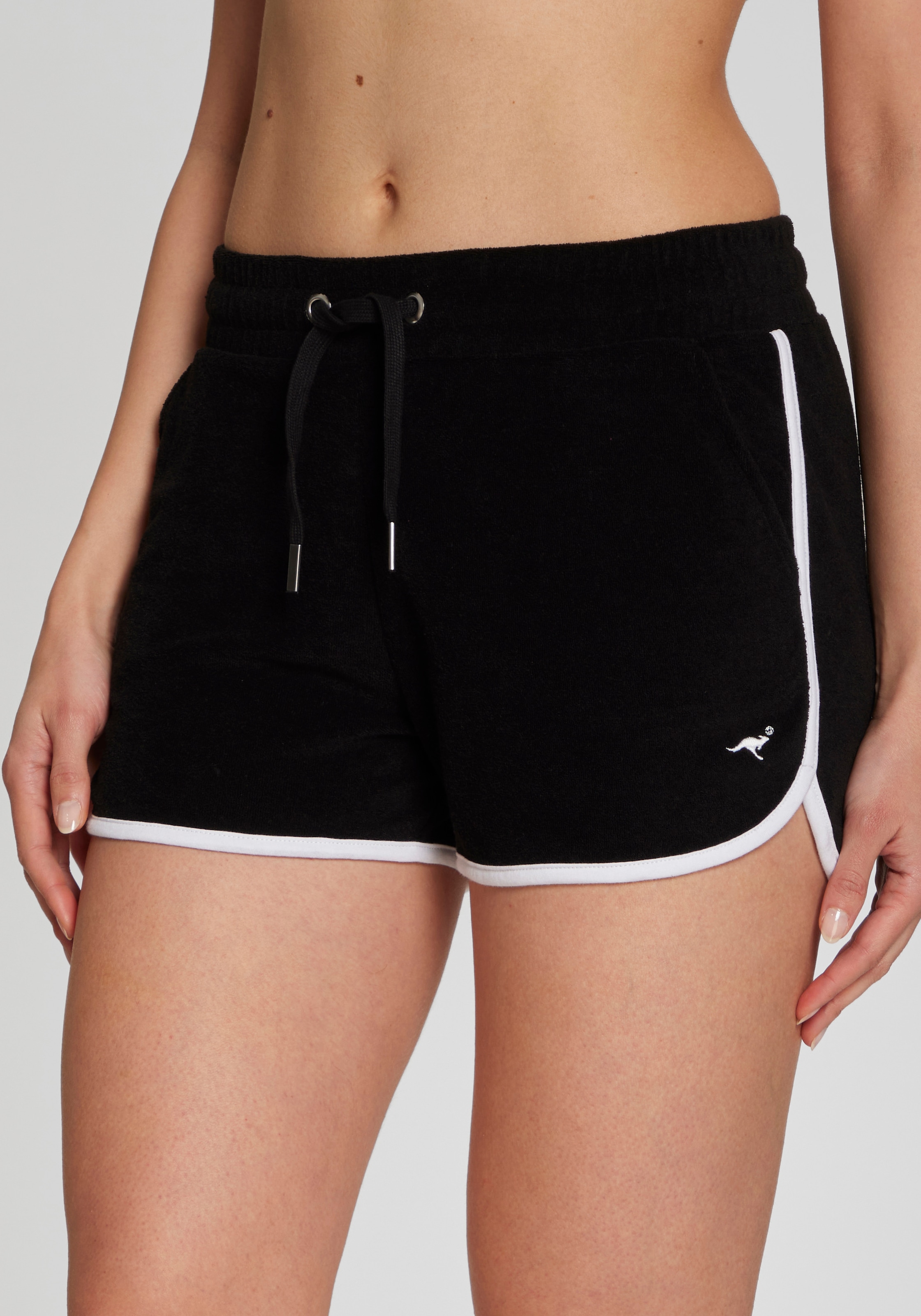 KangaROOS Relaxshorts  mit sportlichem Seitenstreifen und weichem Frottee Material