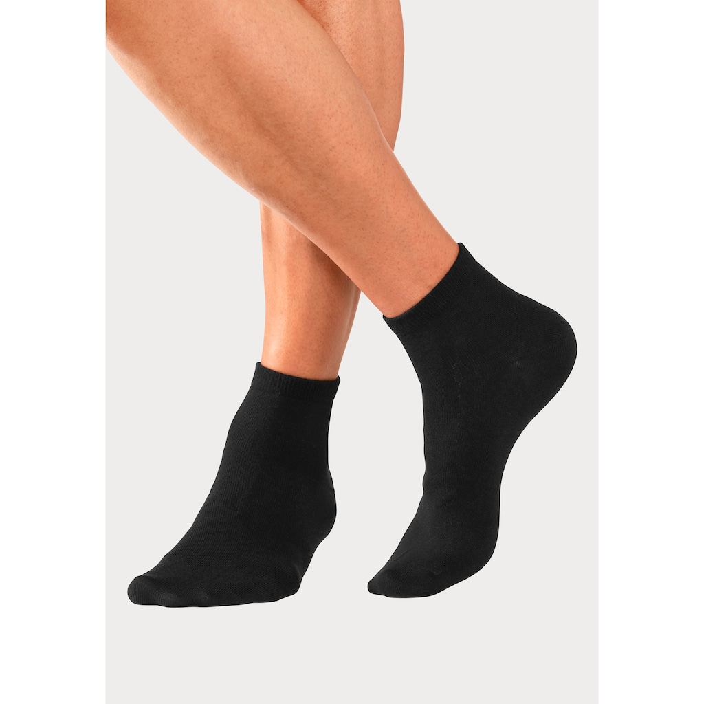 Bench. Kurzsocken, (Packung, 6 Paar), mit eingestricktem Markenlogo im Bündchen