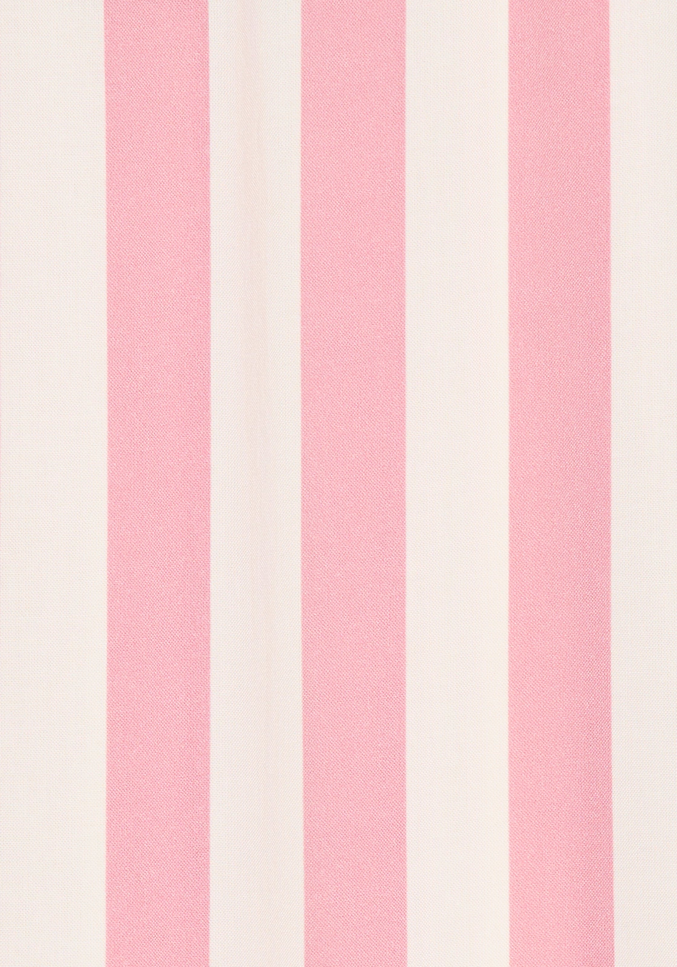 s.Oliver  mit breitem Aufschlag am Saum