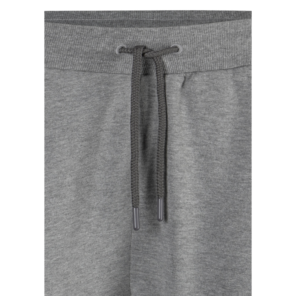 H.I.S Sweatshorts, seitlicher Streifen mit Logodruck