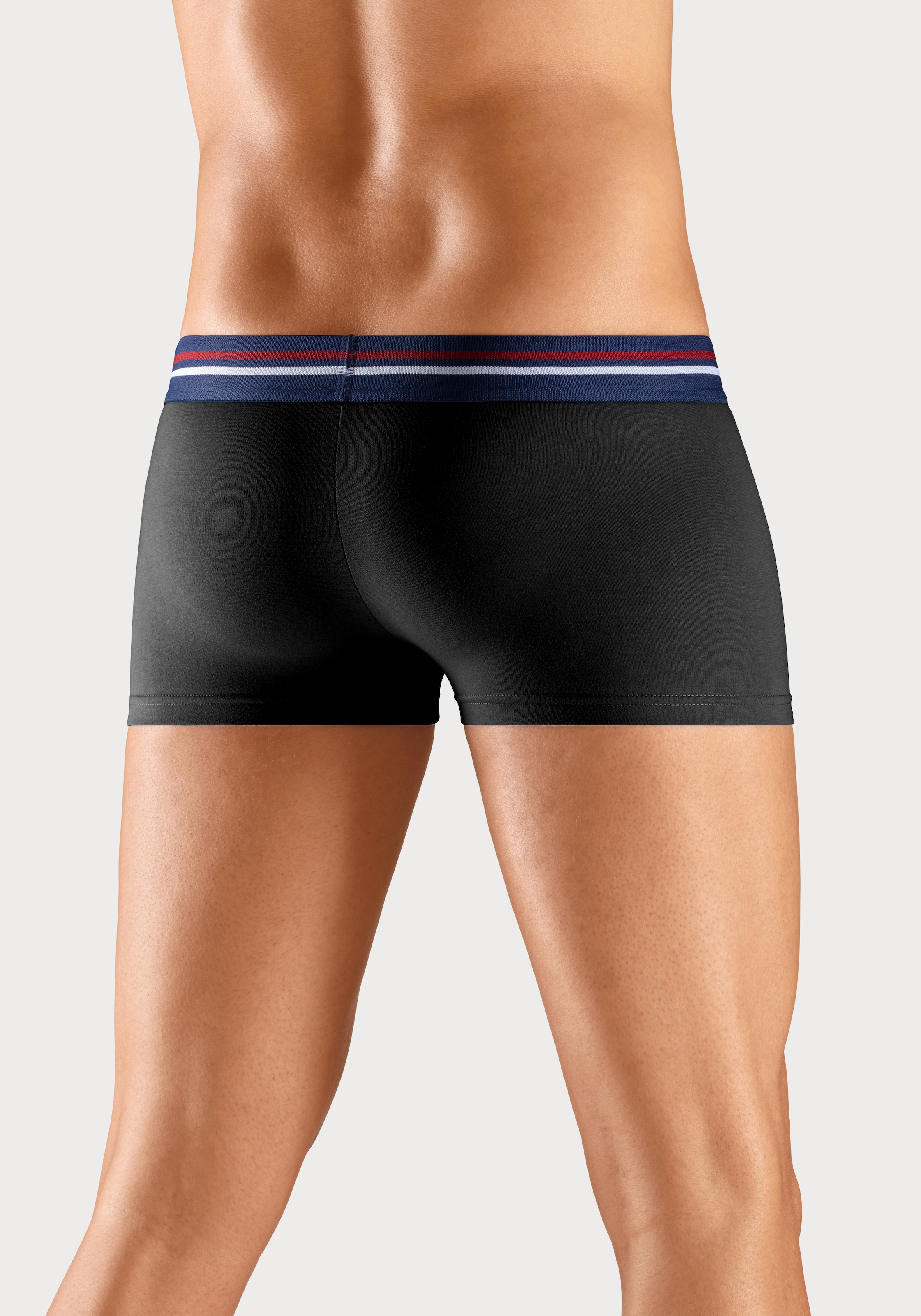 H.I.S Hipster, (Packung, 5 St.), knapp sitzende Boxershorts mit Streifen aus Baumwollmischung