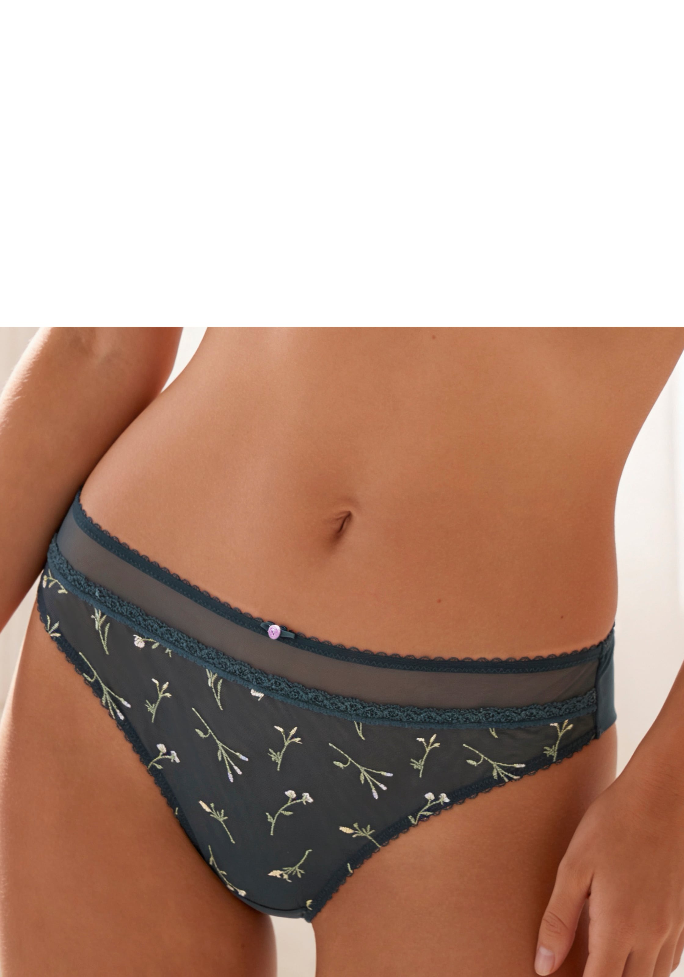 Vivance String »Thea« mit Blumen aus feiner Stickereispitze, sexy Dessous