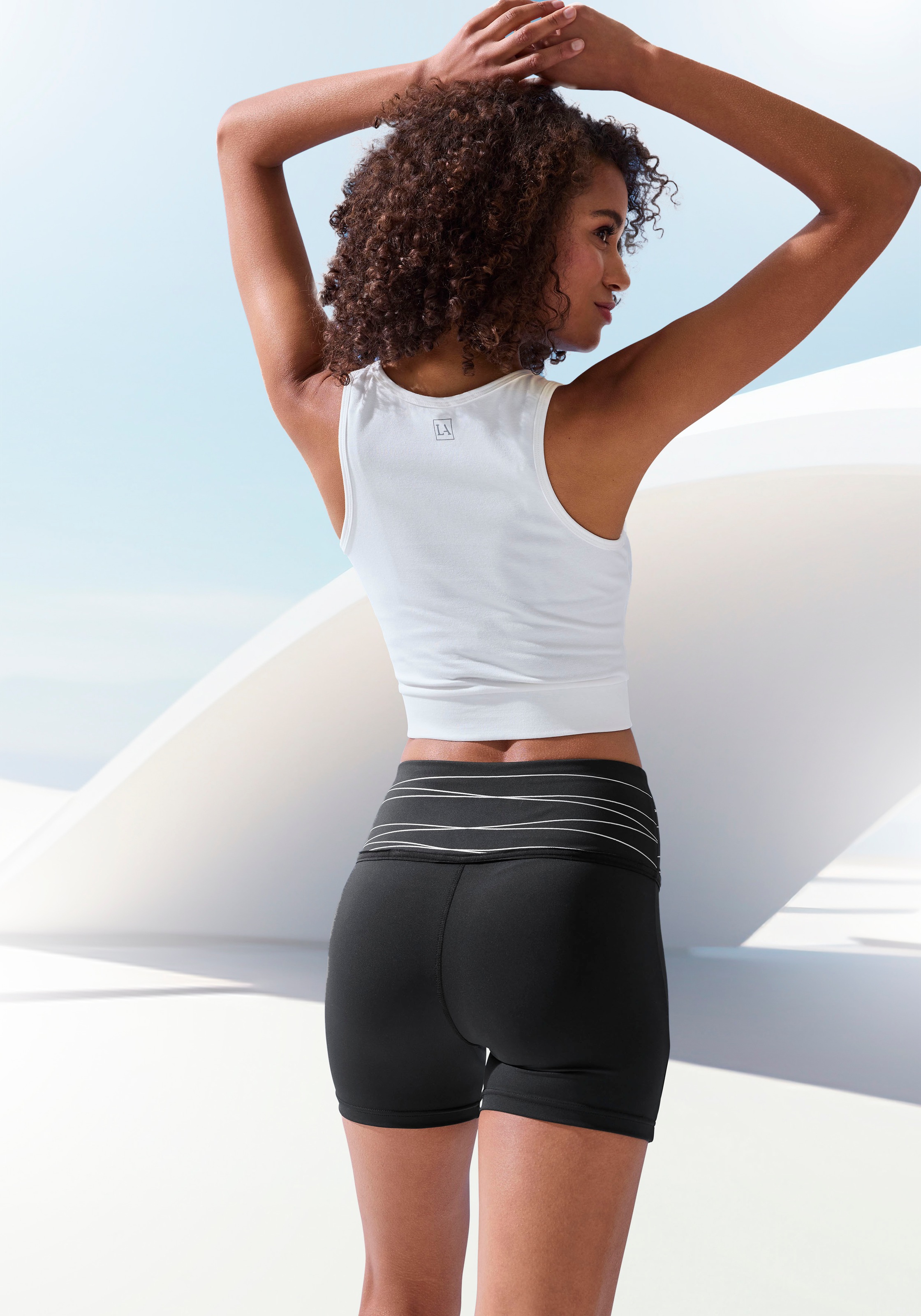 Vivance active Shorts Sportshorts mit breiten Bündchen und Druck