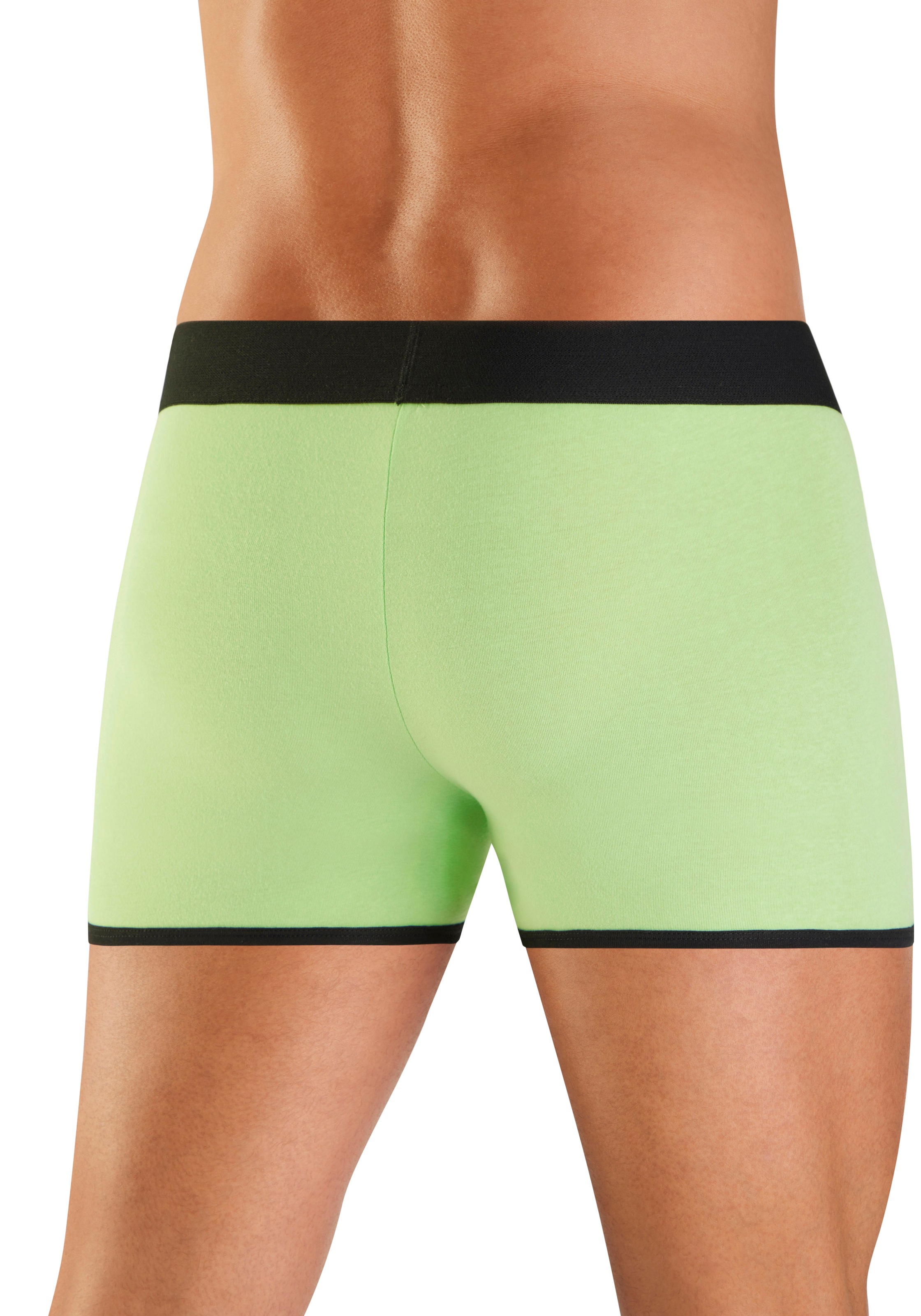 Bruno Banani Boxer »Boxershorts für Herren« Paquet, 3 cuis mit modischen Einfassungen