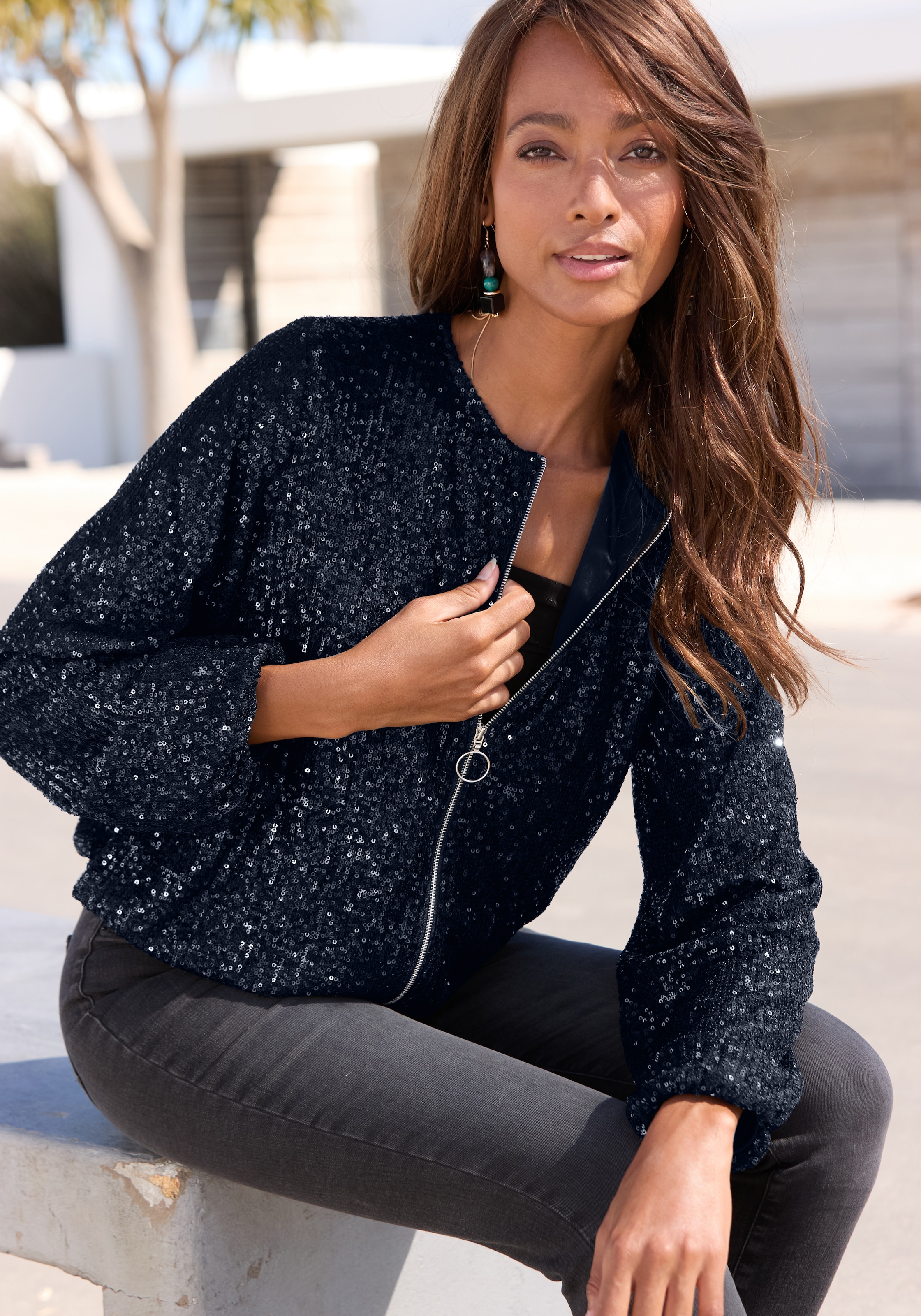 LASCANA mit Pailletten, festliche Bomberjacke, Paillettenjacke in Navy