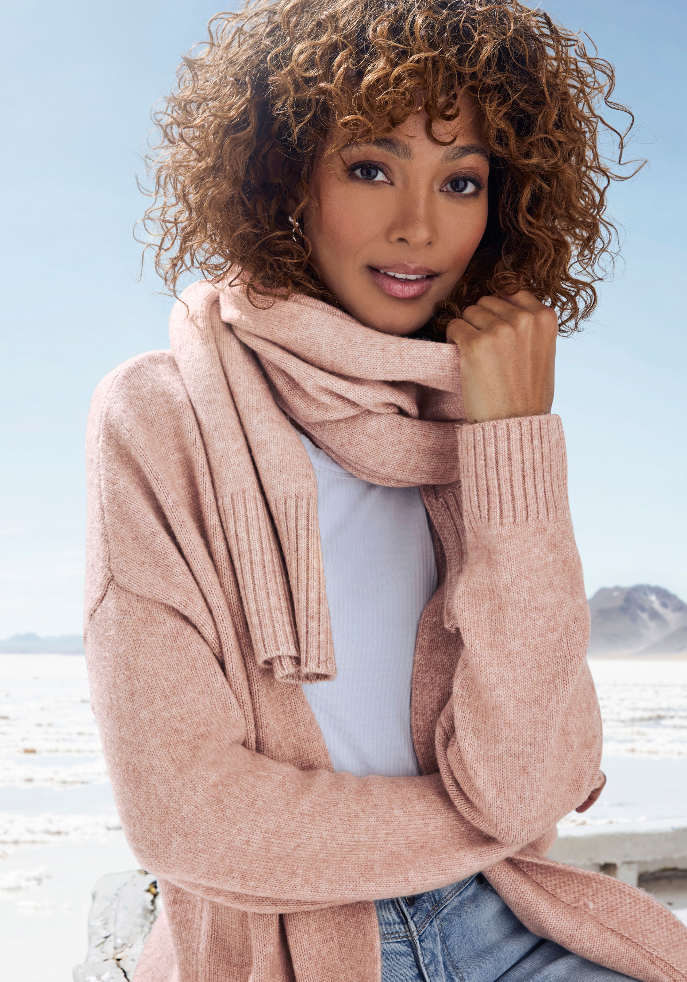 Vivance Strickjacke Set, mit Schal, aus kuscheliger Strickqualität, Cardigan