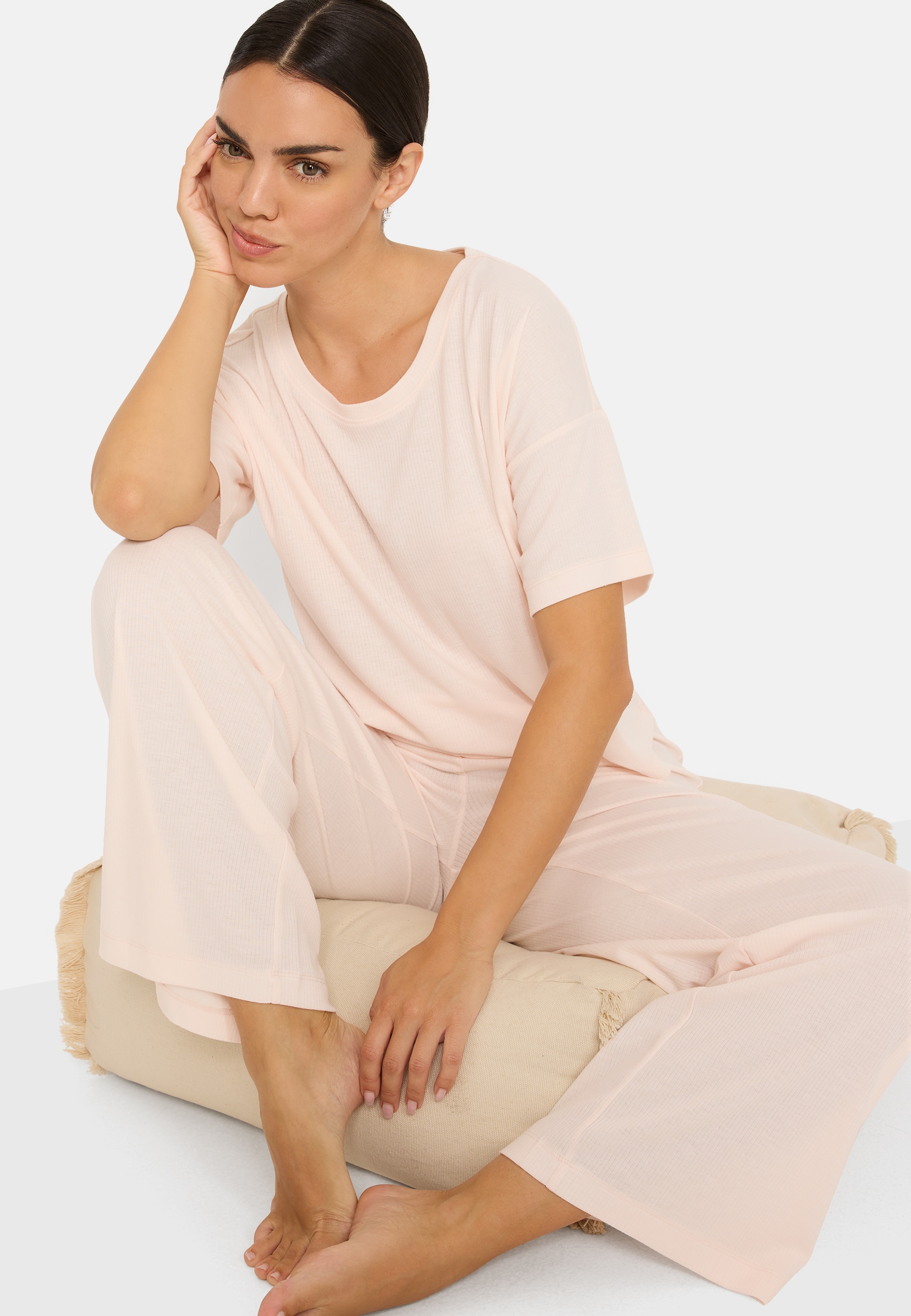 LSCN by LASCANA Pyjama Set, 2 mit kleiner Zierknopfleiste an der Hose
