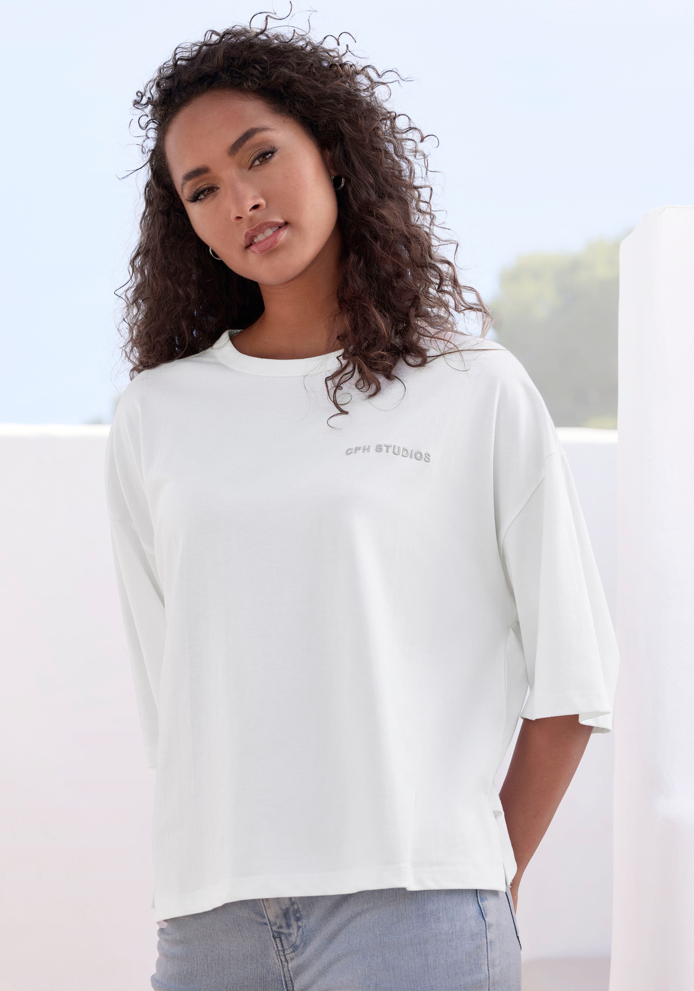 Copenhagen Studios Oversize-Shirt »mit hochwertiger Logostickerei« aus heavy Bio-Baumwoll-Qualität