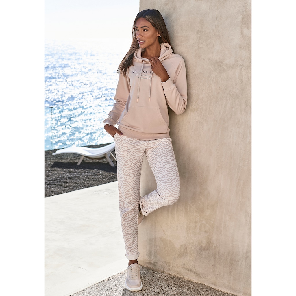 LASCANA Hoodie, mit Kängurutasche, Loungeanzug