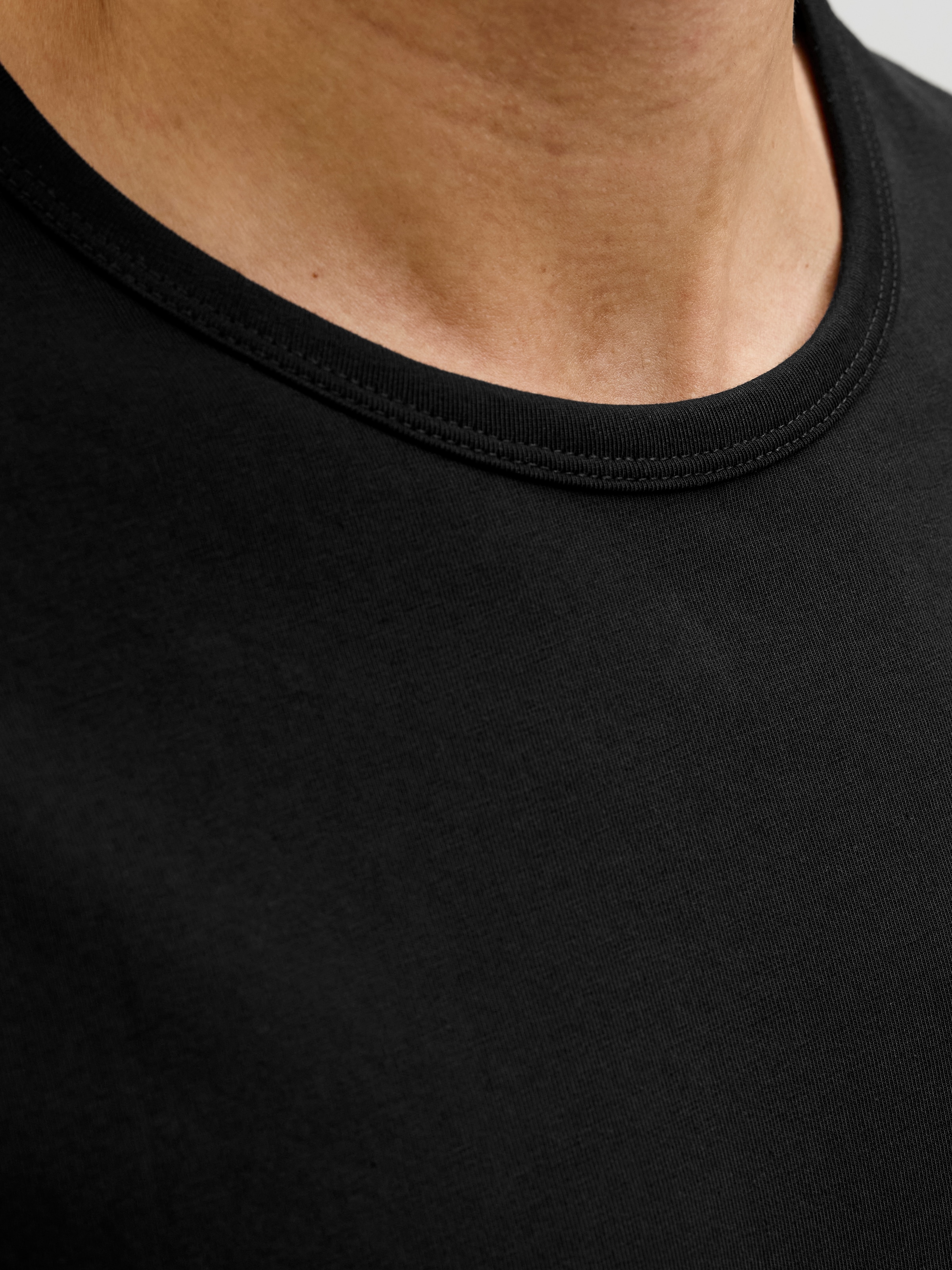 Jack & Jones T-shirt »Crew-Neck«, unifarben, modisch, regular fit, Baumwolle, Rundhals
