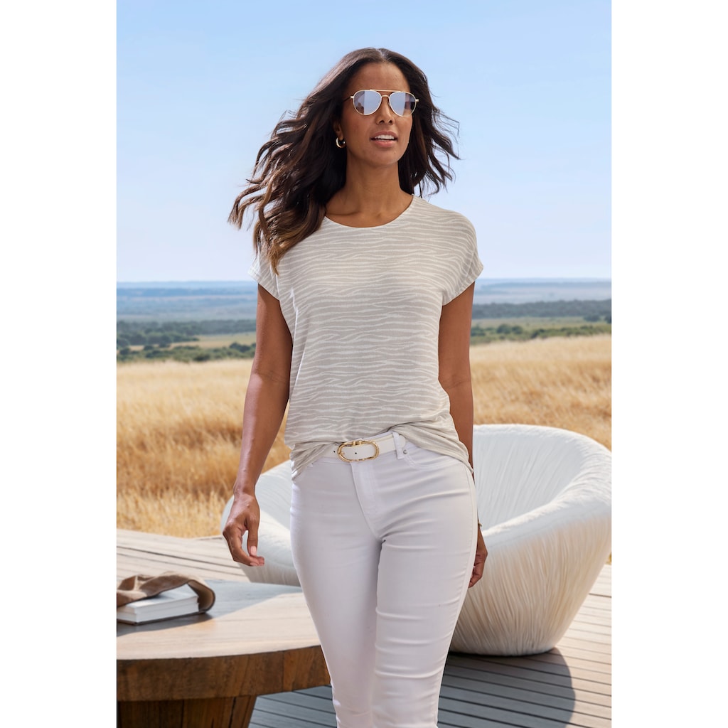 LASCANA Kurzarmshirt »mit modischem Zebra-Muster«, aus weichem Viskose-Strick