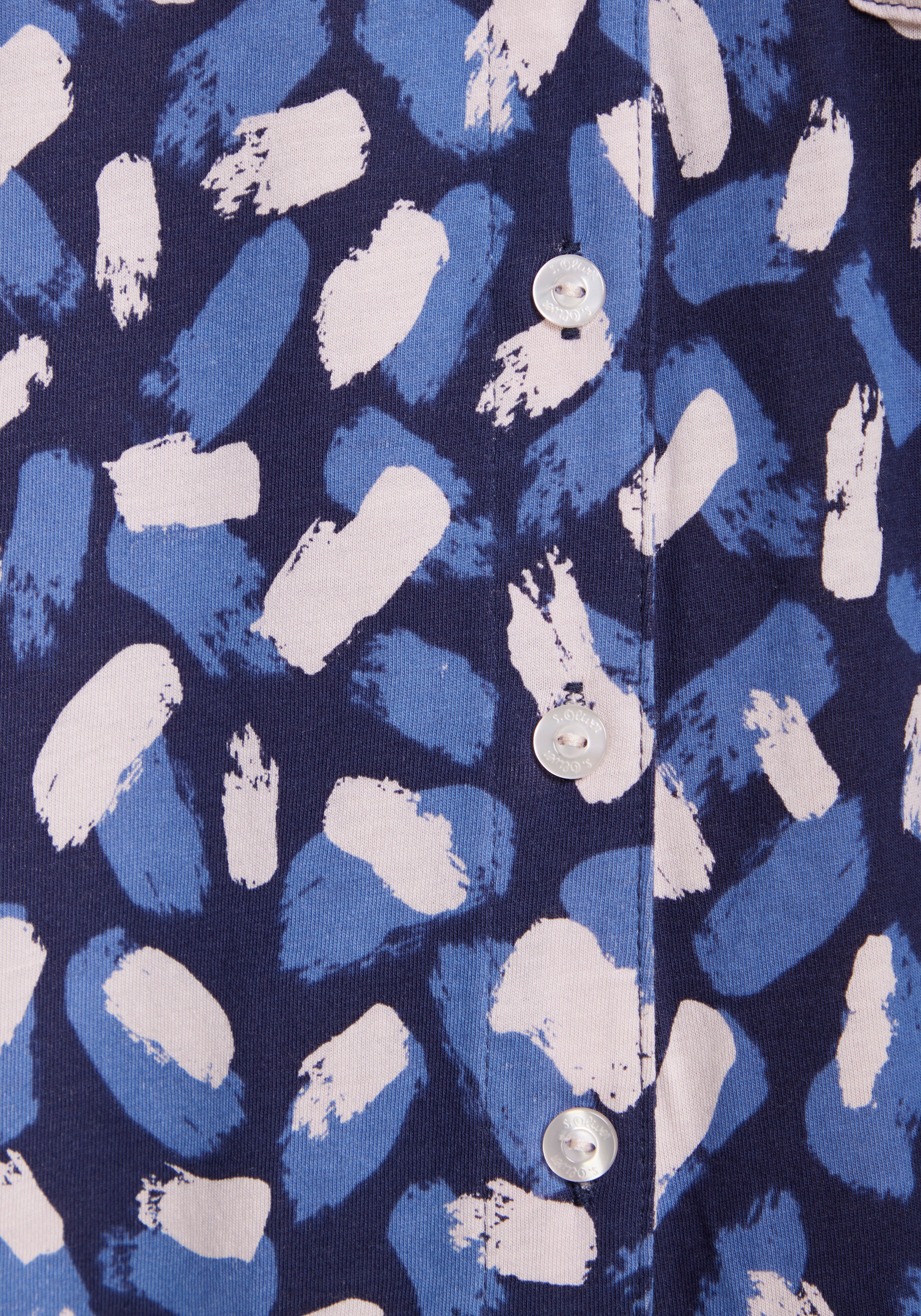 s.Oliver Haut de pyjama Mit schönem Alloverdruck