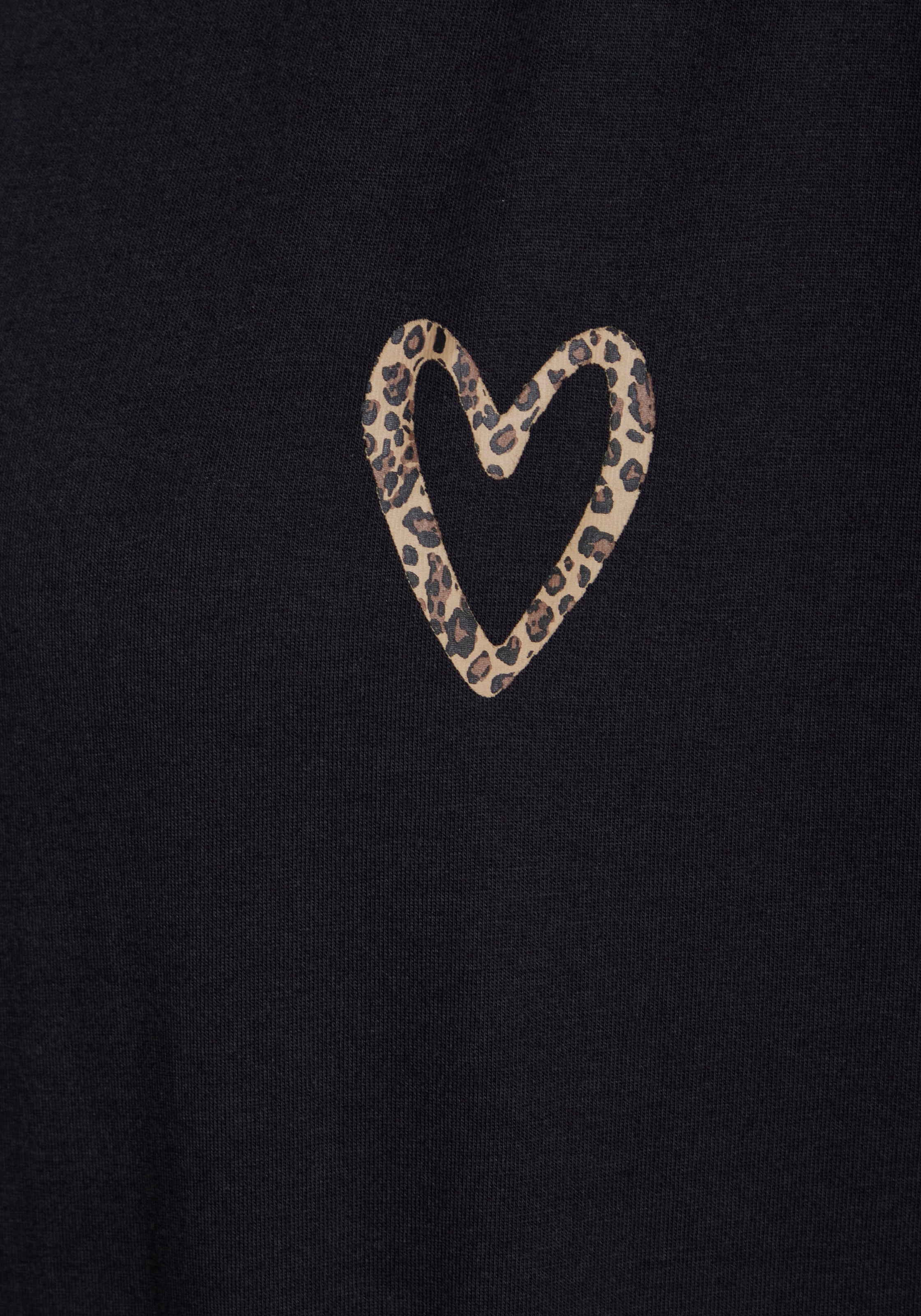 s.Oliver Nachthemd 1 tlg. tlg. mit kleinem Herzprint auf der Brust