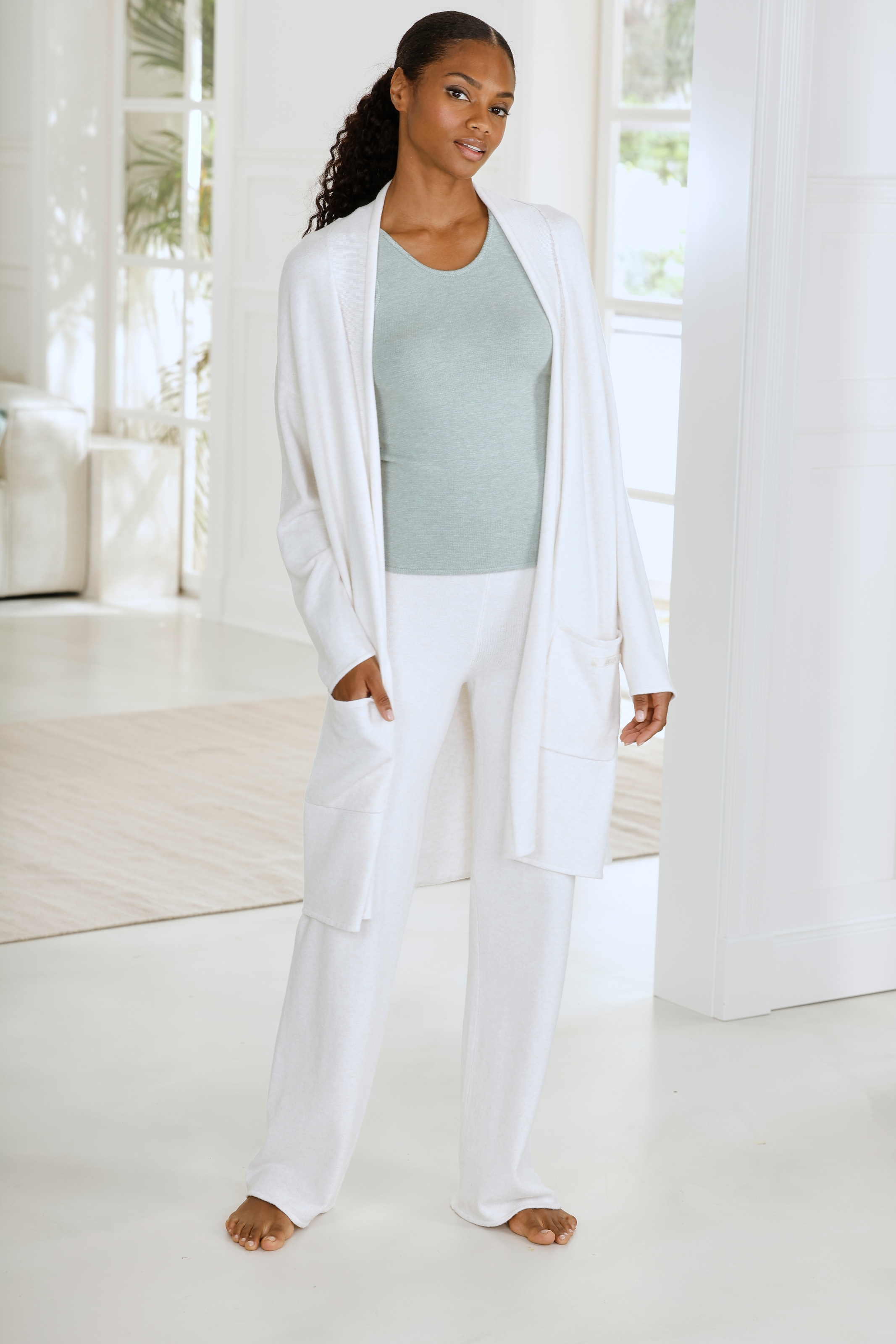 LASCANA Longstrickjacke aus hochwertigem Strick