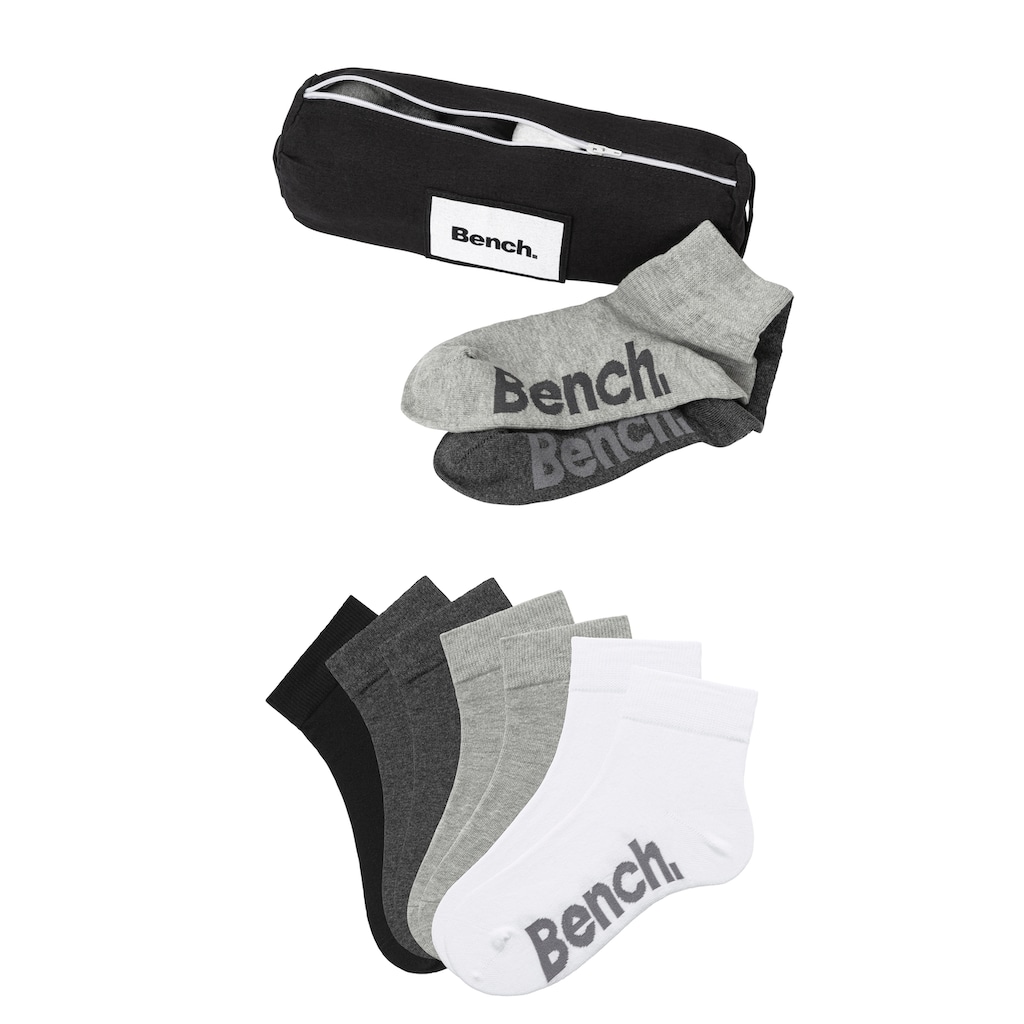 Bench. Kurzsocken, (Federtasche, 7 Paar), in ansprechendem Mäppchen mit Reissverschluss