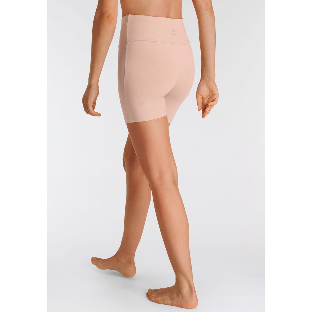 LASCANA Shorts, mit breitem Bündchen und Logodruck