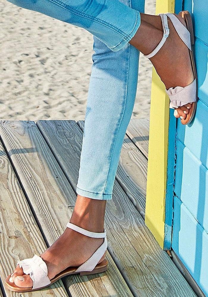 LASCANA Sandale »Sommerschuh«, Sandalette, Sommerschuh aus hochwertigem Leder mit kleinen Rüschen