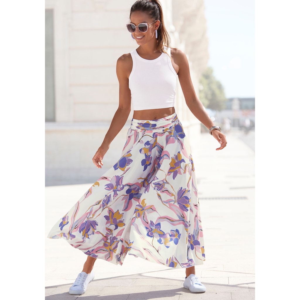 LASCANA Hosenrock, mit floralem Alloverdruck, Culotte, extraweites Bein