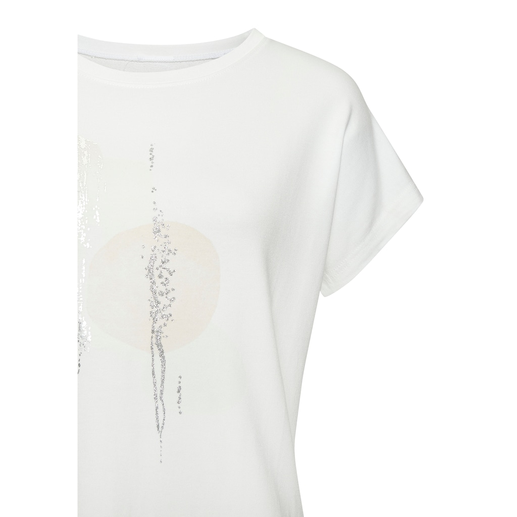 LASCANA Rundhalsshirt »mit schimmerndem Folienprint«, aus hochwertiger French Terry-Qualität aus Viskose