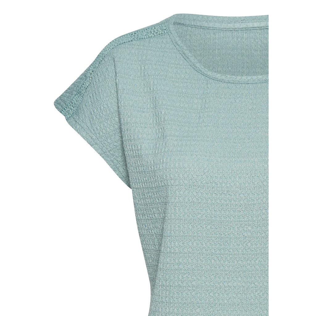 Vivance Kurzarmshirt »mit dekorativem Häkeleinsatz«, aus bügelfreier Crêpe-Qualität