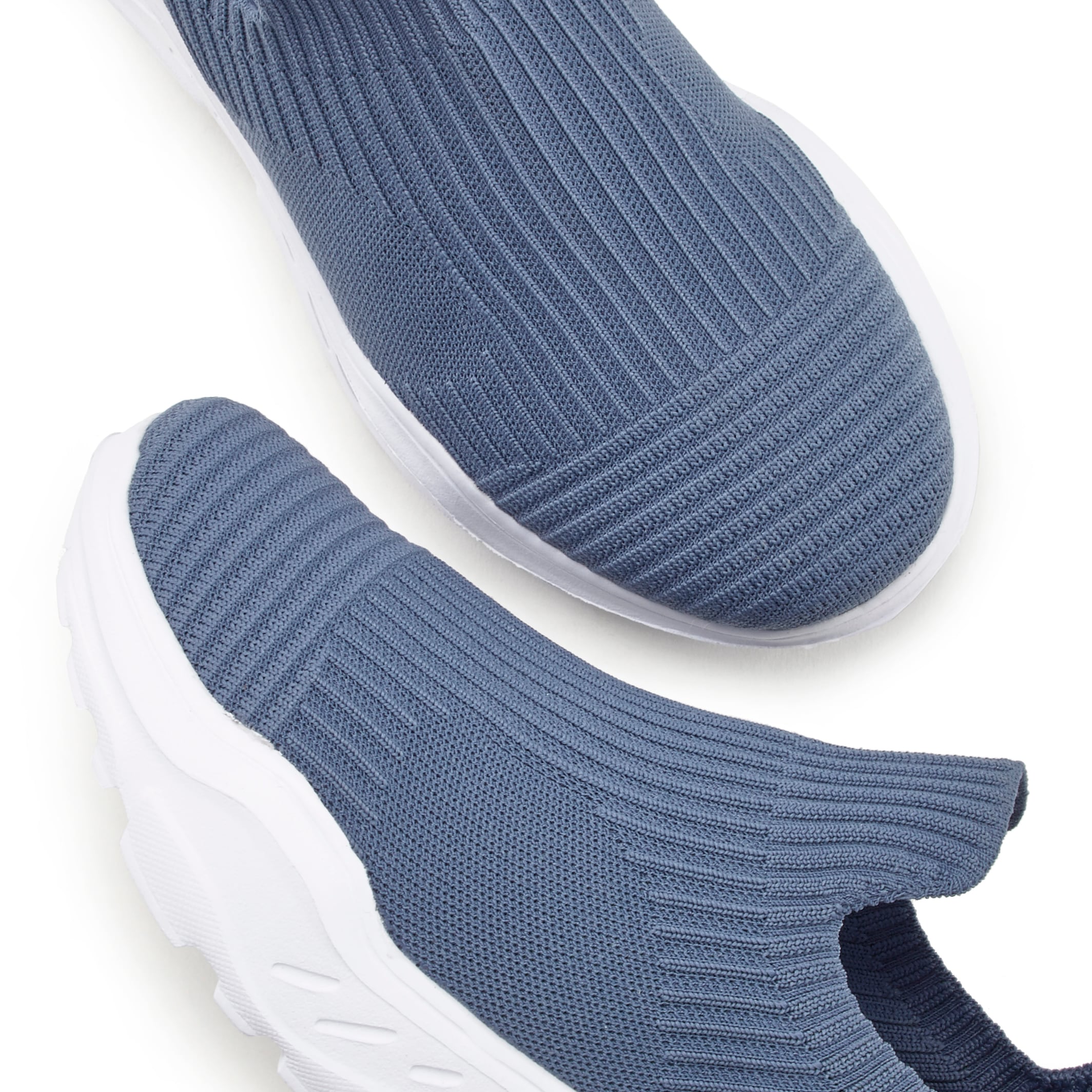 LASCANA Sneaker, Slip-On-Sneaker, Halbschuh, Slipper, Freizeitschuh VEGAN