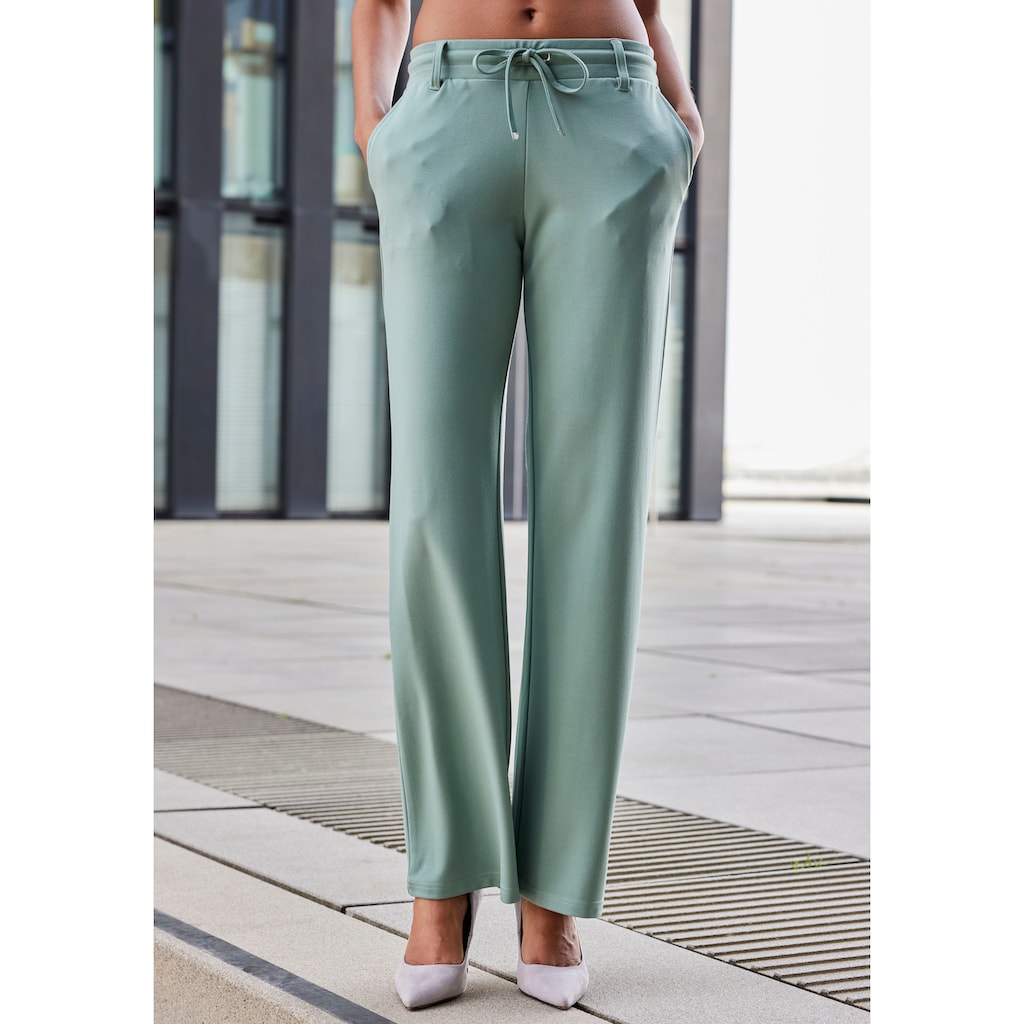 LASCANA Homewearhose, in weich fliessendem Material, Loungewear