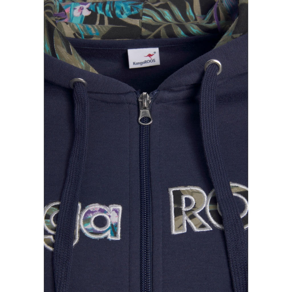 KangaROOS Kapuzensweatjacke, mit aufwendiger KangaROOS Stickerei, Loungeanzug