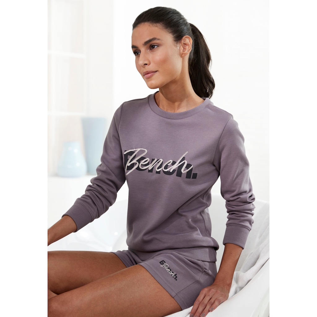 Bench. Loungewear Sweatshirt, mit Logodruck und Stickerei, Loungeanzug