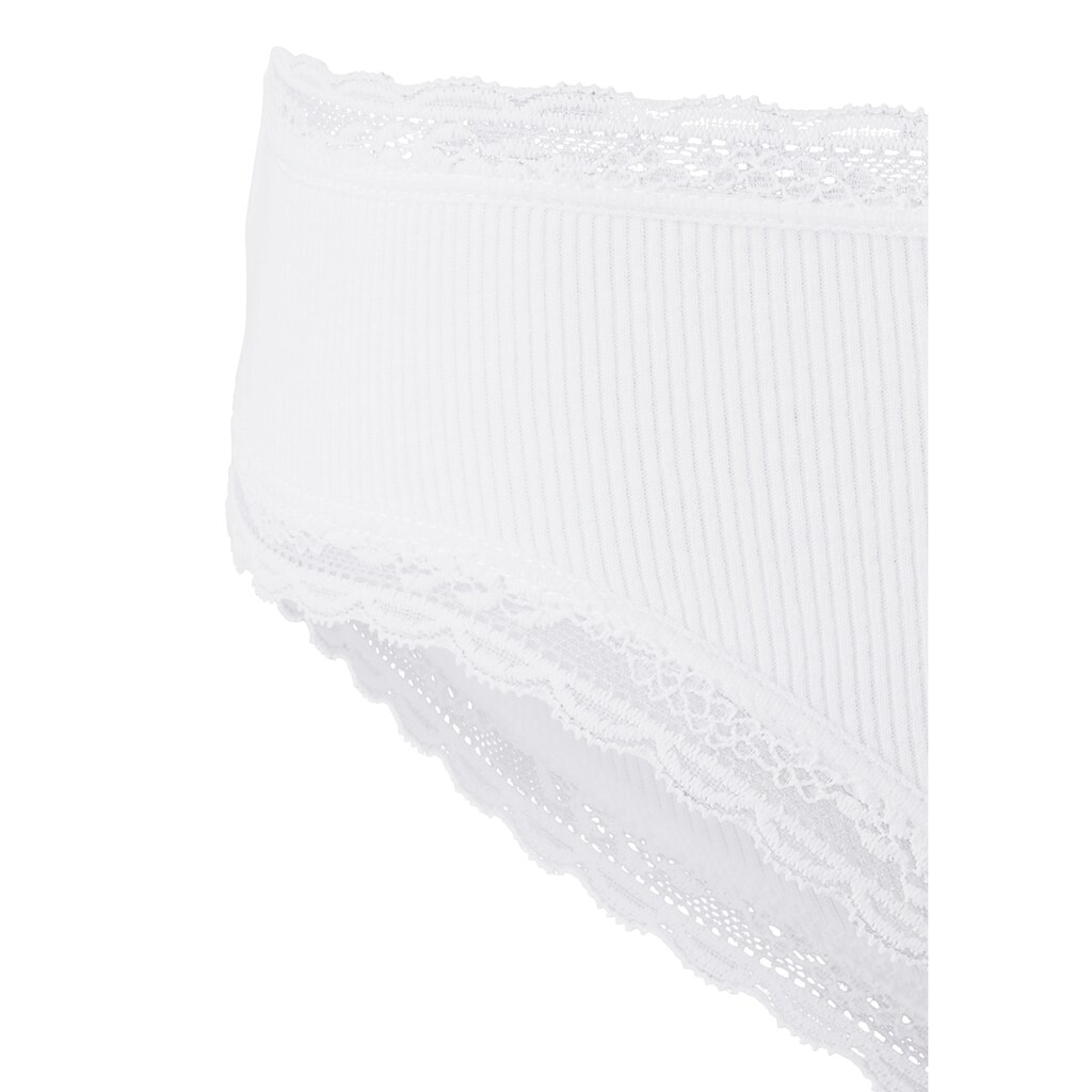 s.Oliver Brasilslip, (Packung, 2 St.), mit modischer Spitze aus Baumwollmischung