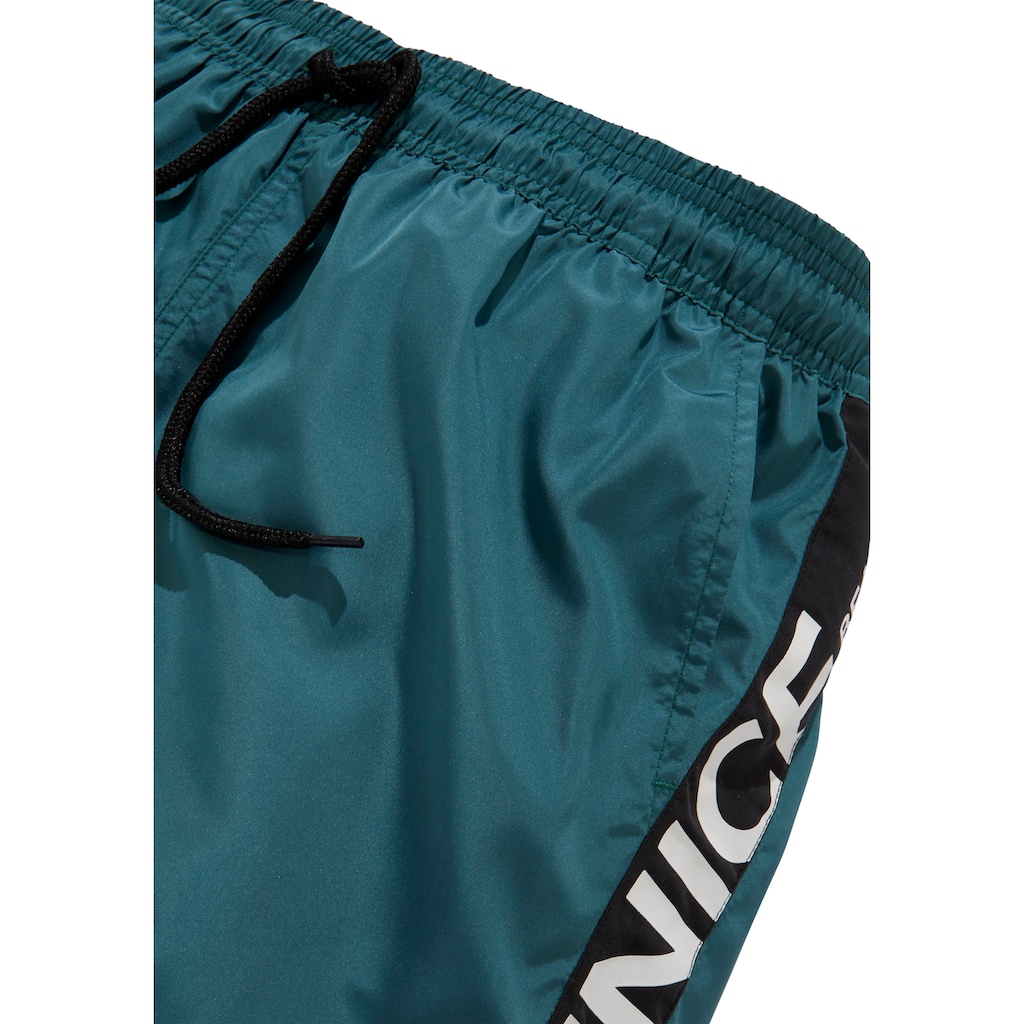 Venice Beach Badeshorts, mit grossem Markenschriftzug