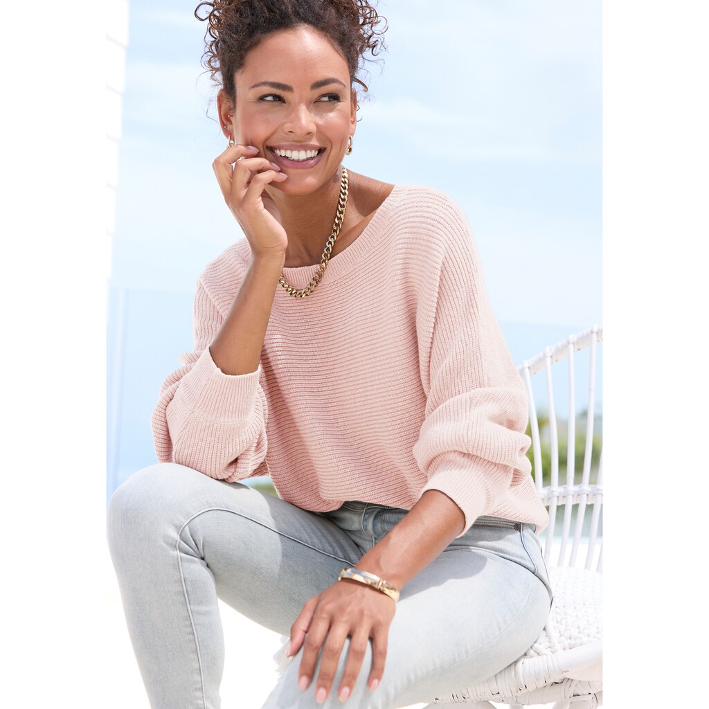 LASCANA Rundhalspullover, mit Zierknöpfen hinten, lockerer Strickpullover