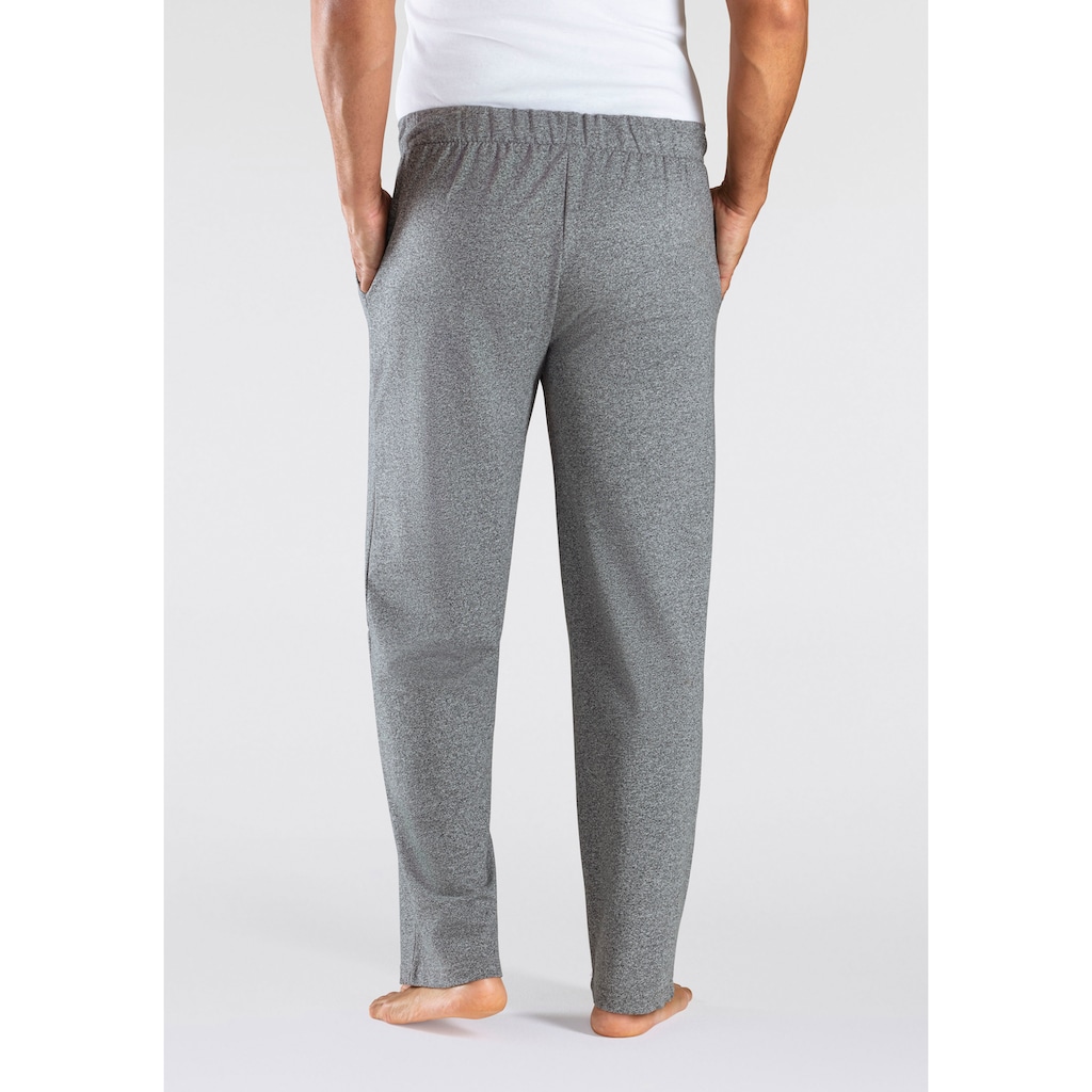 Bench. Loungewear Relaxhose, aus leichter Sweat-Qualität