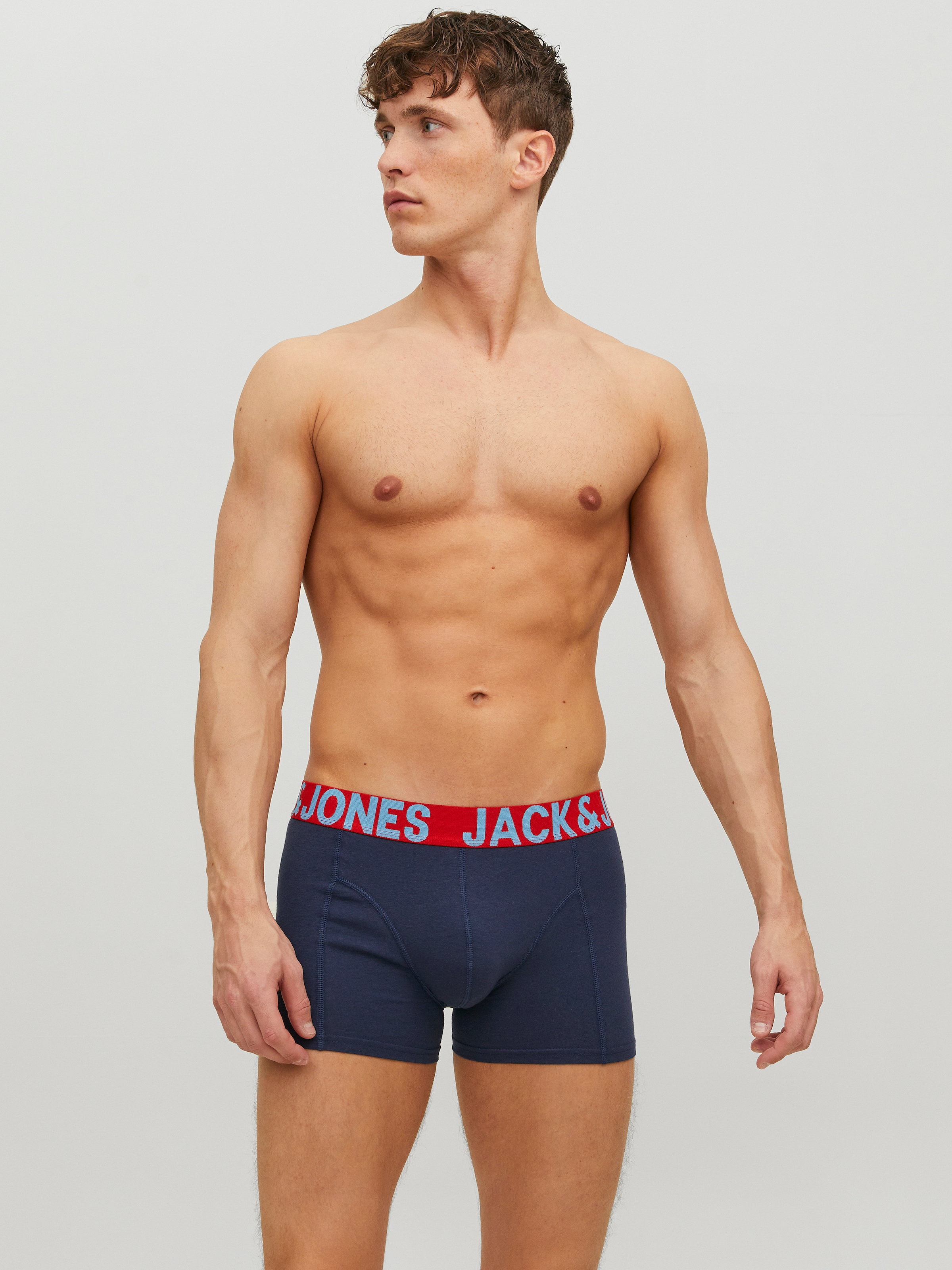 Jack & Jones Boxer »JACCRAZY im Dreierpack mit kontrastfarbenem Bund und Stretchkomfort«, 3 cuis unifarben mit Farbeinsatz, modisch, eng anliegend, Baumwollmischung