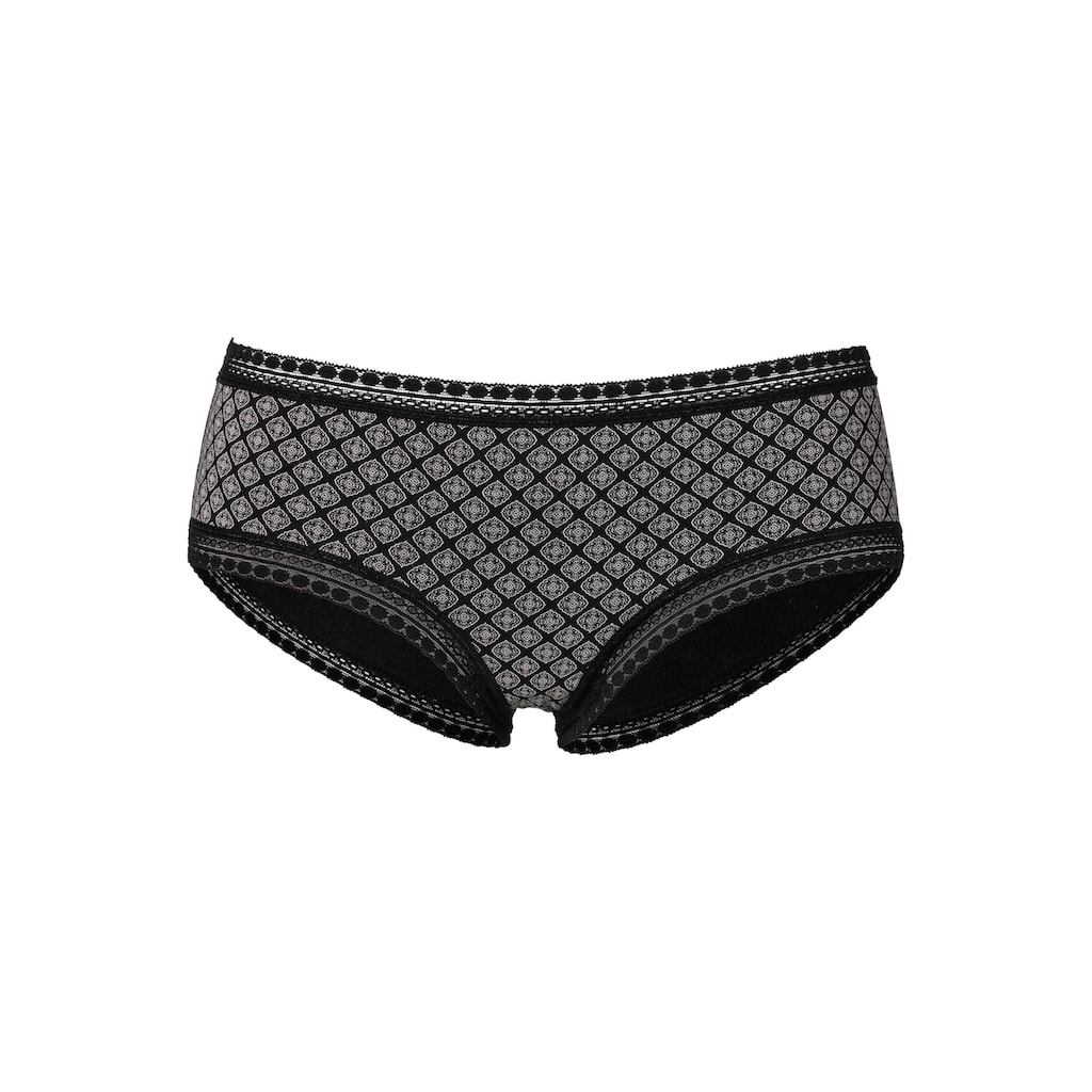 LASCANA Panty, (3er-Pack), aus elastischer Baumwolle mit weicher Spitze
