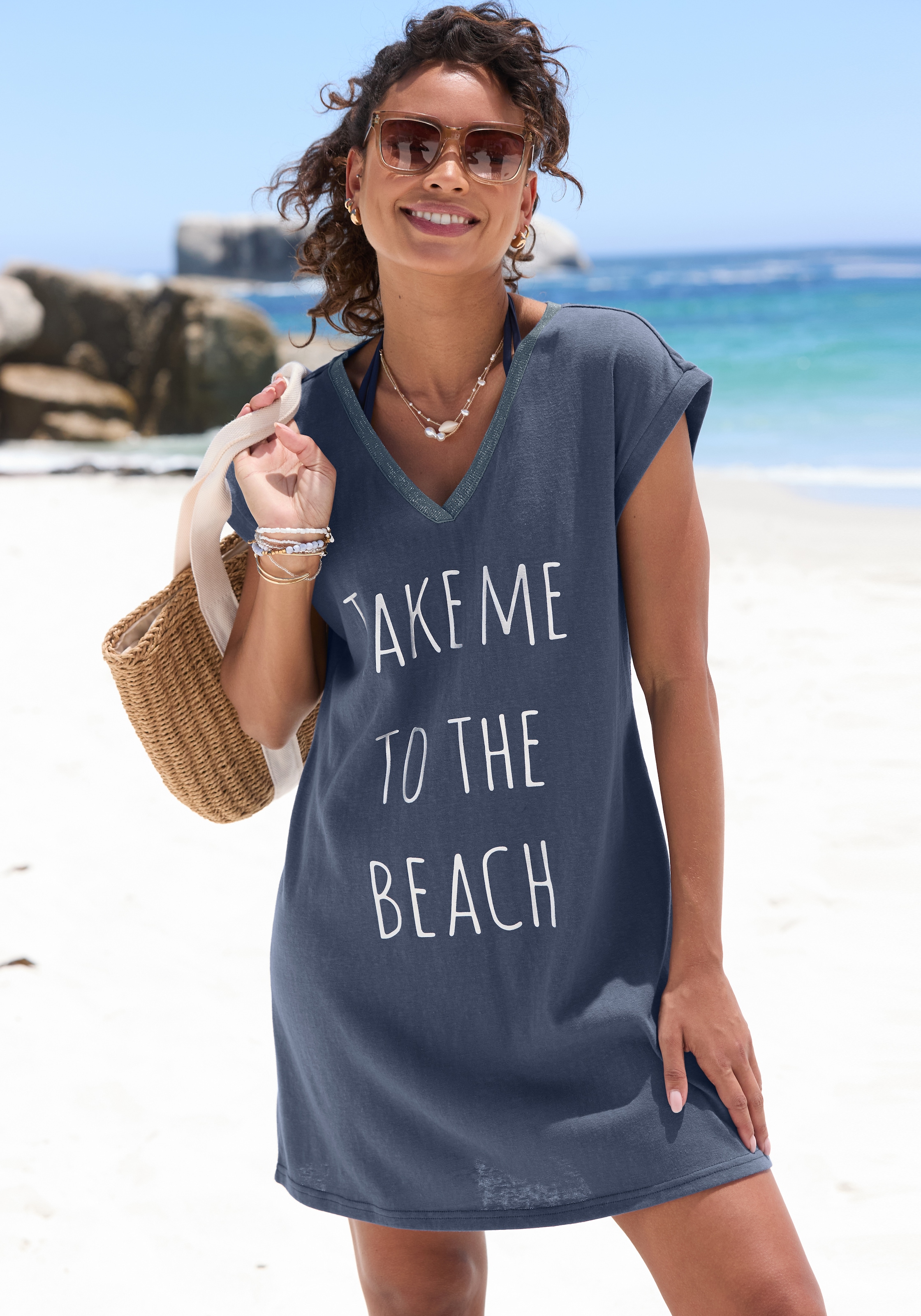 Beachtime by Lascana T-shirt long »mit glänzendem Foliendruck vorne, kurzes T-Shirt-Kleid« robe en jersey ample, robe d'été légère, robe courte de plage