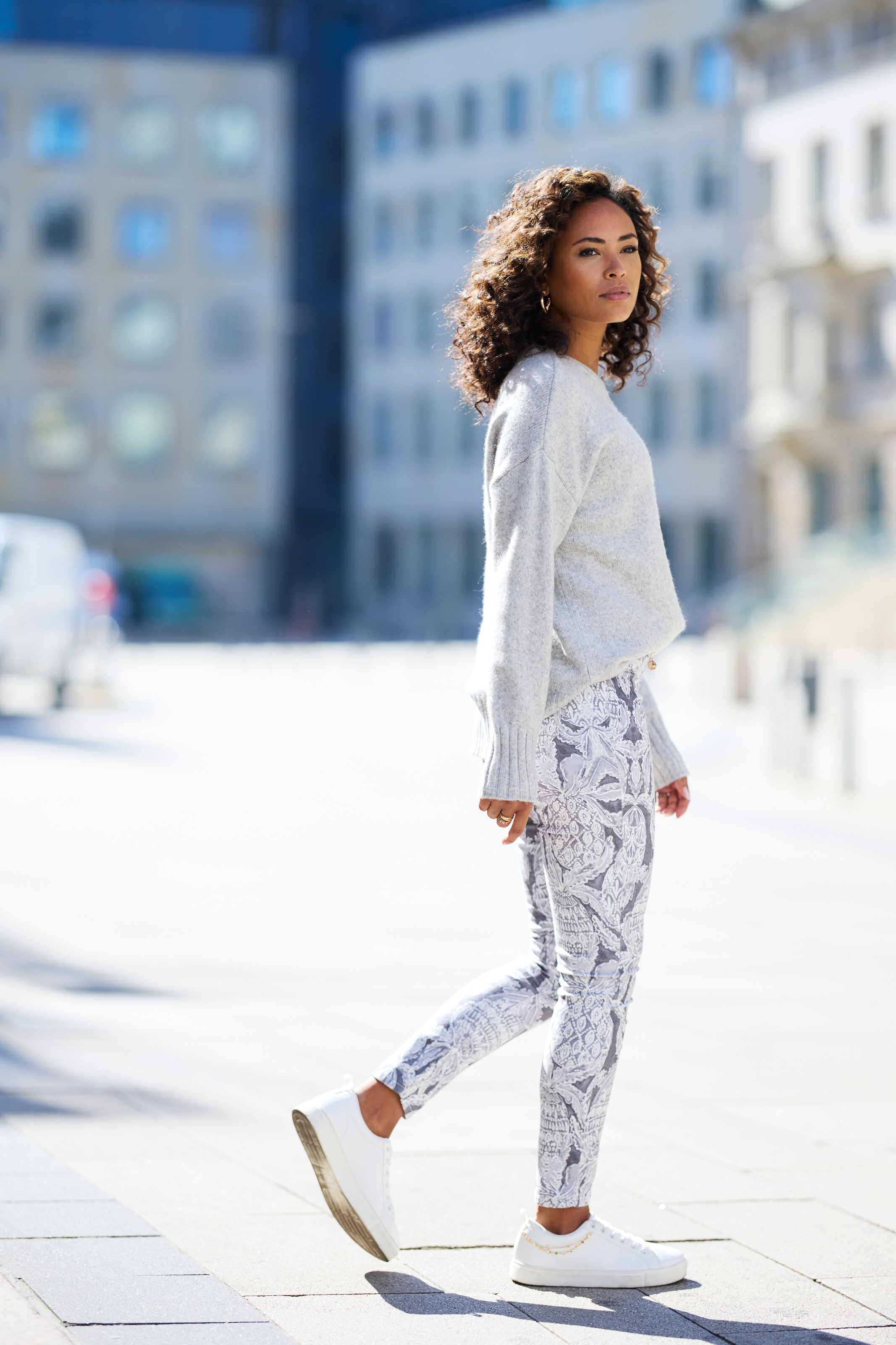 LASCANA Jegging 7/8  mit Alloverprint, schmale Passform, Super-Stretch-Qualität