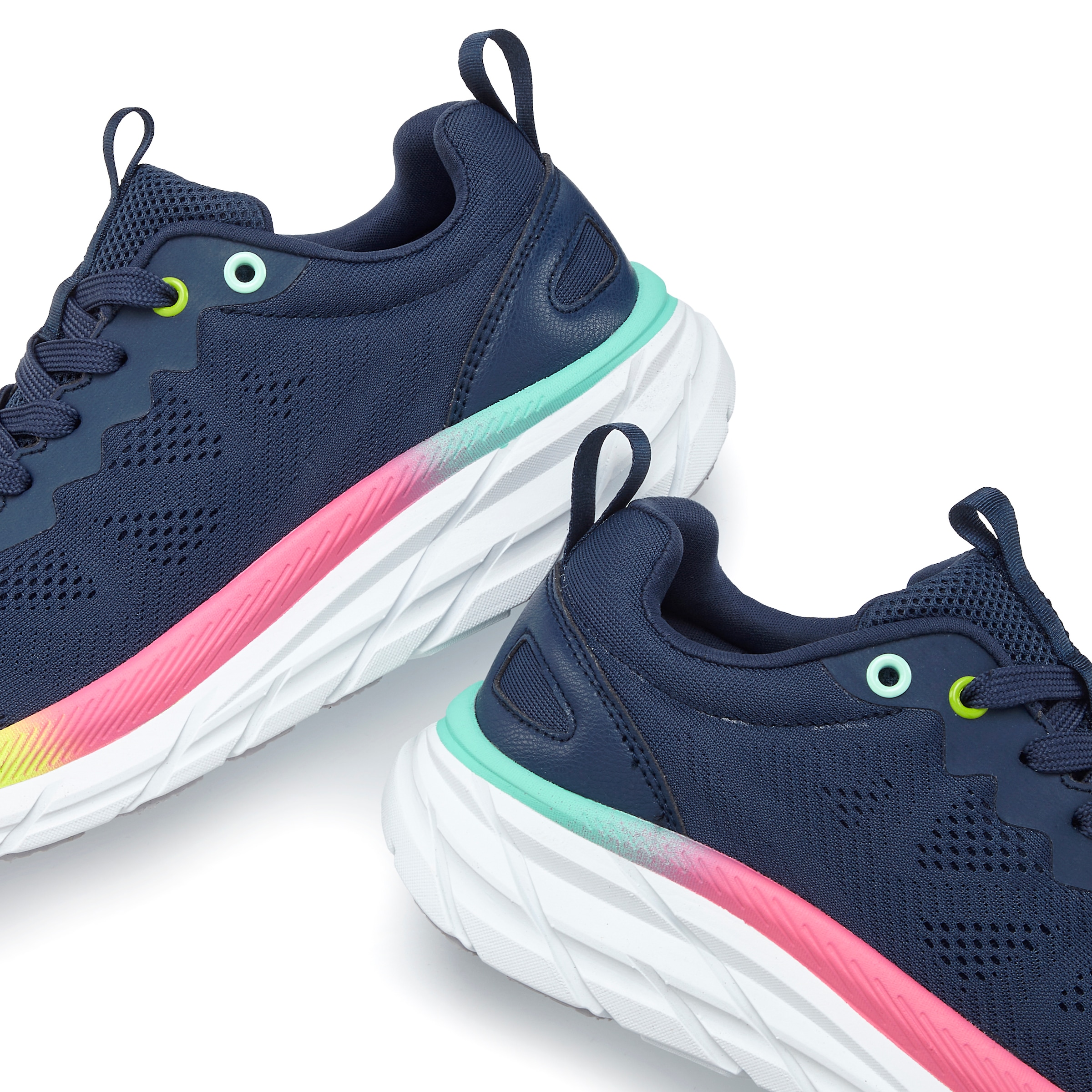 LASCANA Sneaker »Halbschuh, Turnschuh, Freizeitschuh,«  NEU mit modischen Farbdetails, Chunky Sohle & Mesh-Optik VEGAN