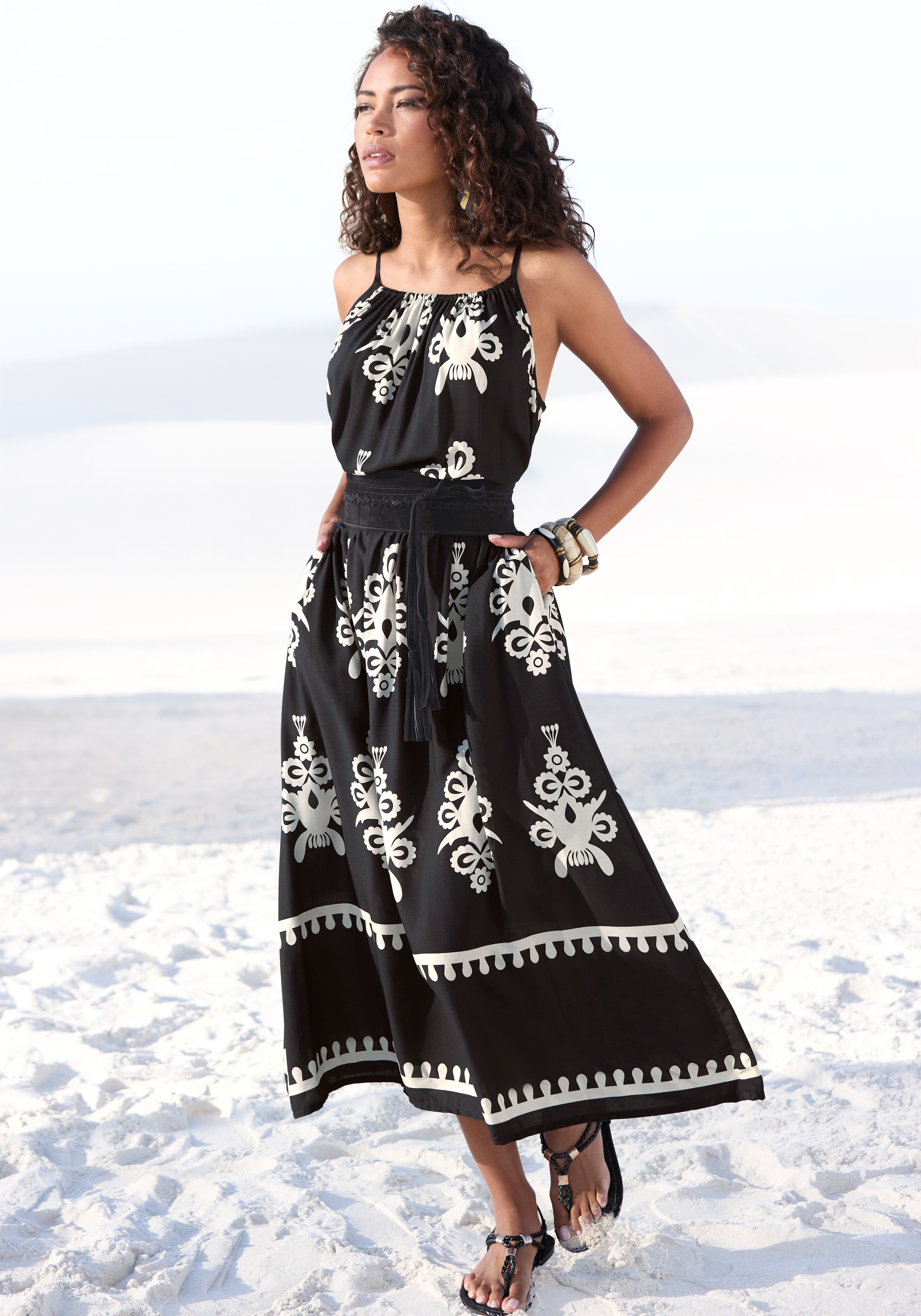 LASCANA Midikleid aus gewebter Viskose mit Ethnodruck