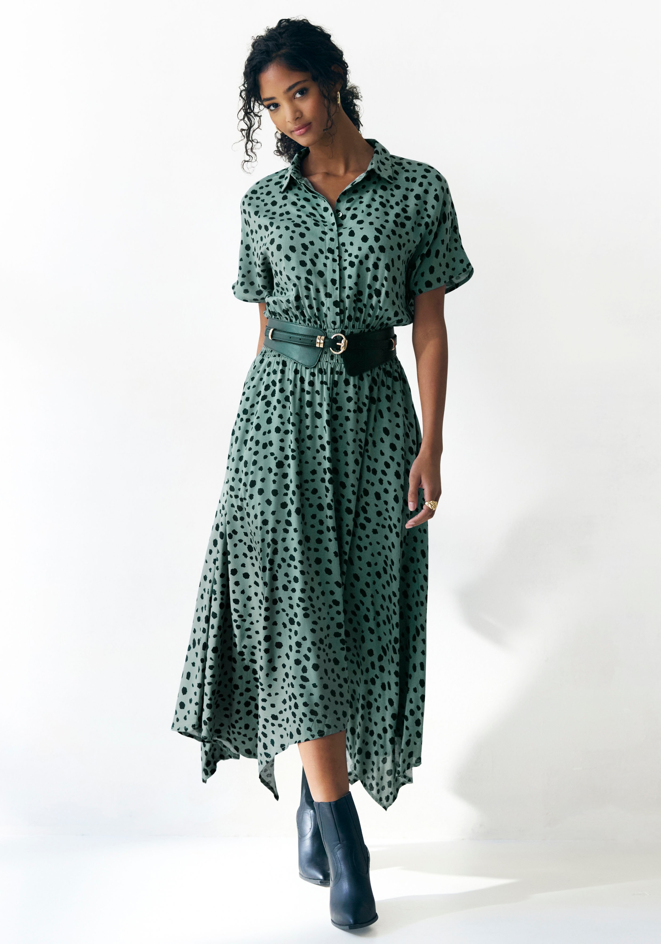 LASCANA Druckkleid mit Punktedruck und asymmetrischem Saum, Hemdblusenkleid, Midikleid