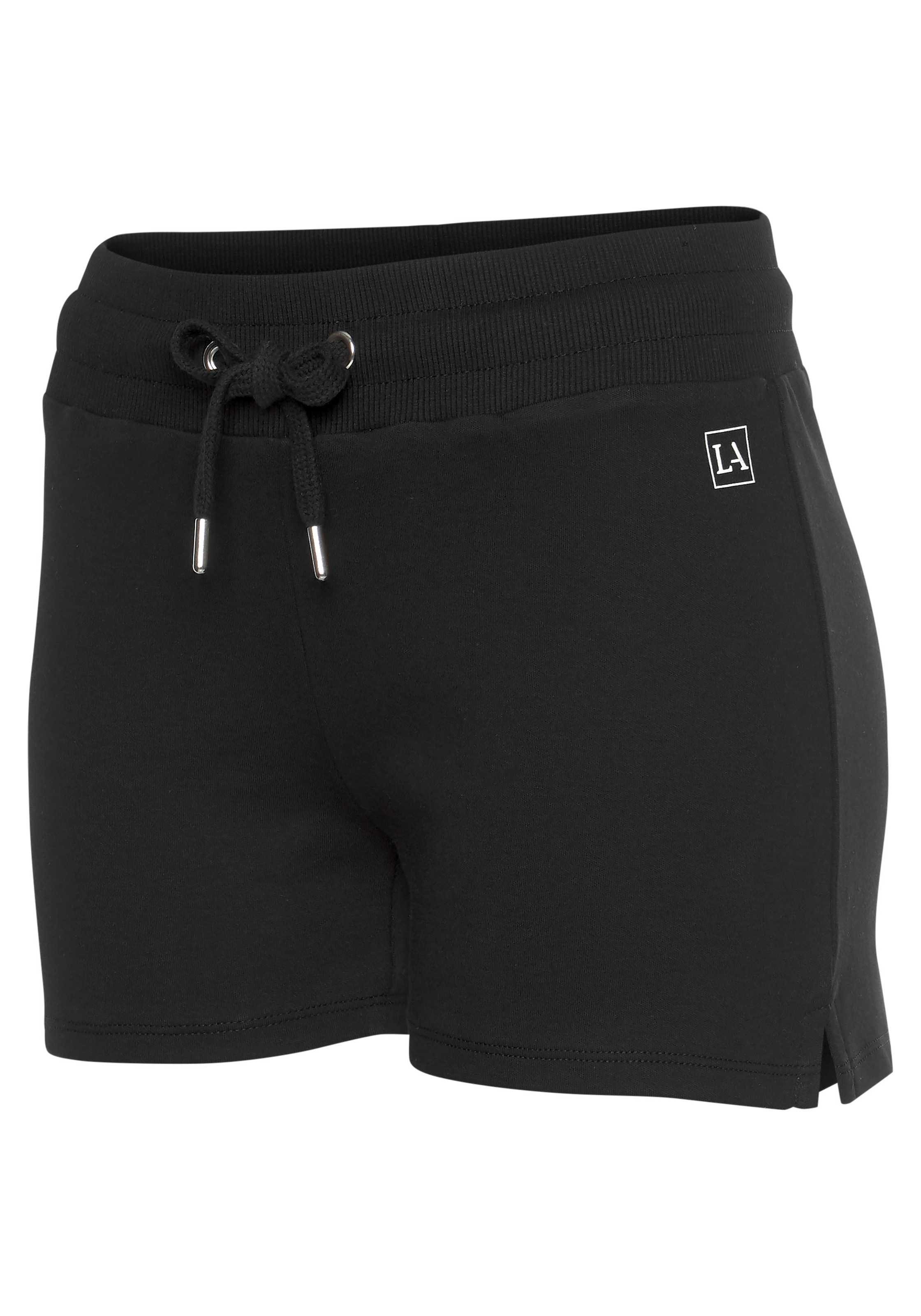 LASCANA ACTIVE Shorts, mit kleinen Seitenschlitzen » LASCANA | Bademode,  Unterwäsche & Lingerie online kaufen | Sportshorts