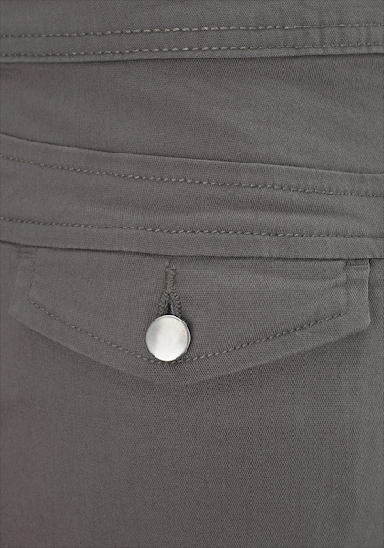 LASCANA Shorts, aus Baumwollstretch mit Taschen, kurze Hose, Freizeitlook