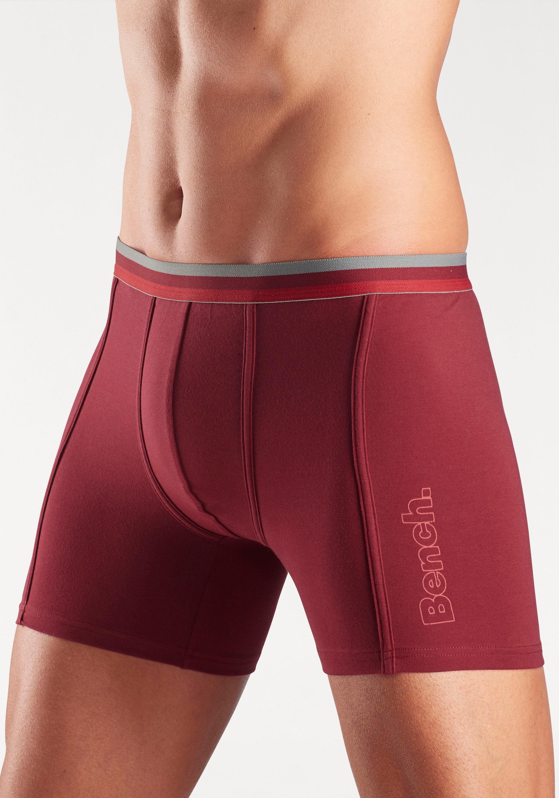 Bench. Langer Boxer, (Packung, 3 St.), mit elastischem Bund und Logodruck  auf dem Bein » LASCANA | Bademode, Unterwäsche & Lingerie online kaufen