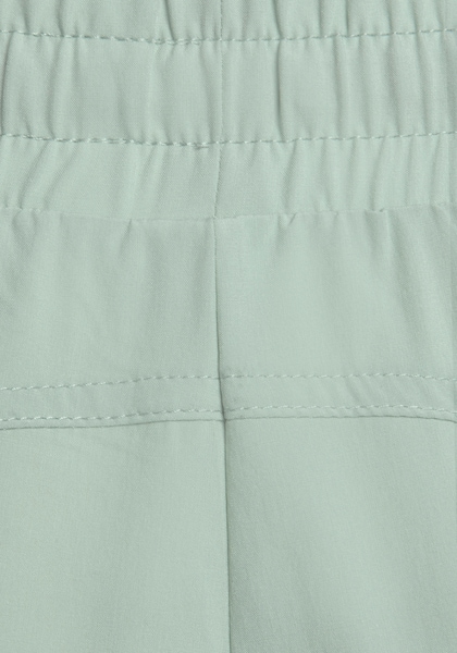 LASCANA ACTIVE Shorts, mit Reissverschlusstaschen