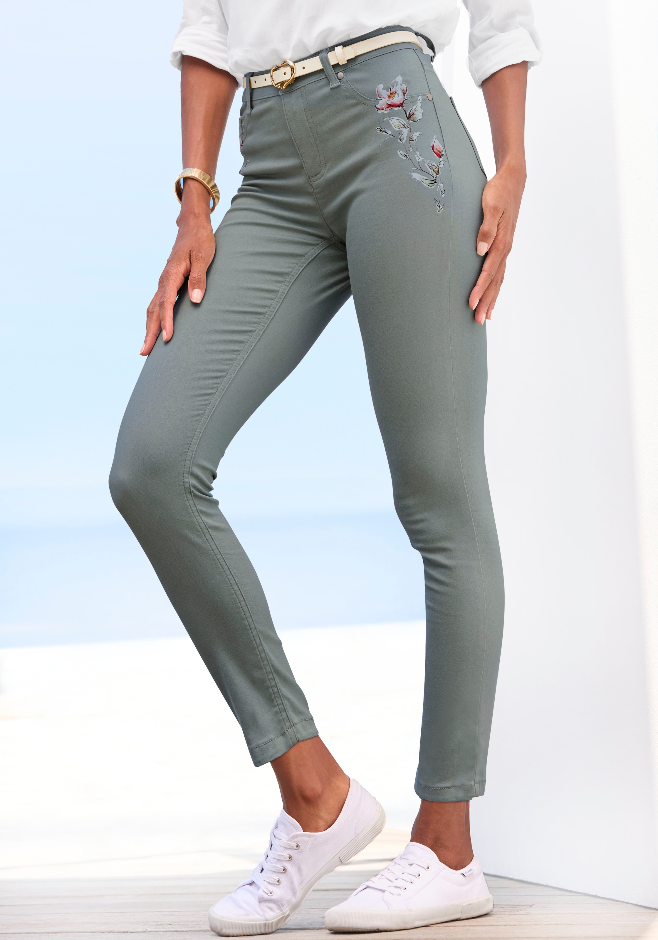 LASCANA 7/8-Jeggings, mit dezentem Blumendruck, elastische Skinny Jeans aus Baumwoll-Mix