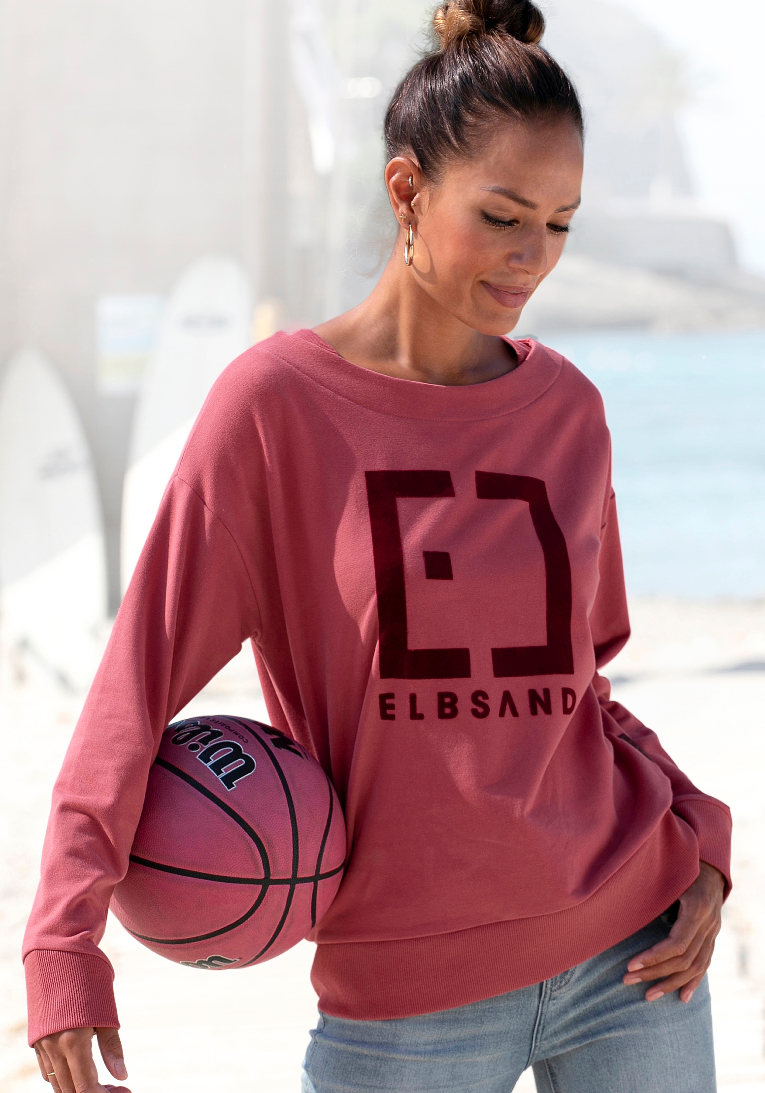 Elbsand Sweatshirt »Finnia«, mit Flockprint vorne, klassischer Sweater aus weicher Ware