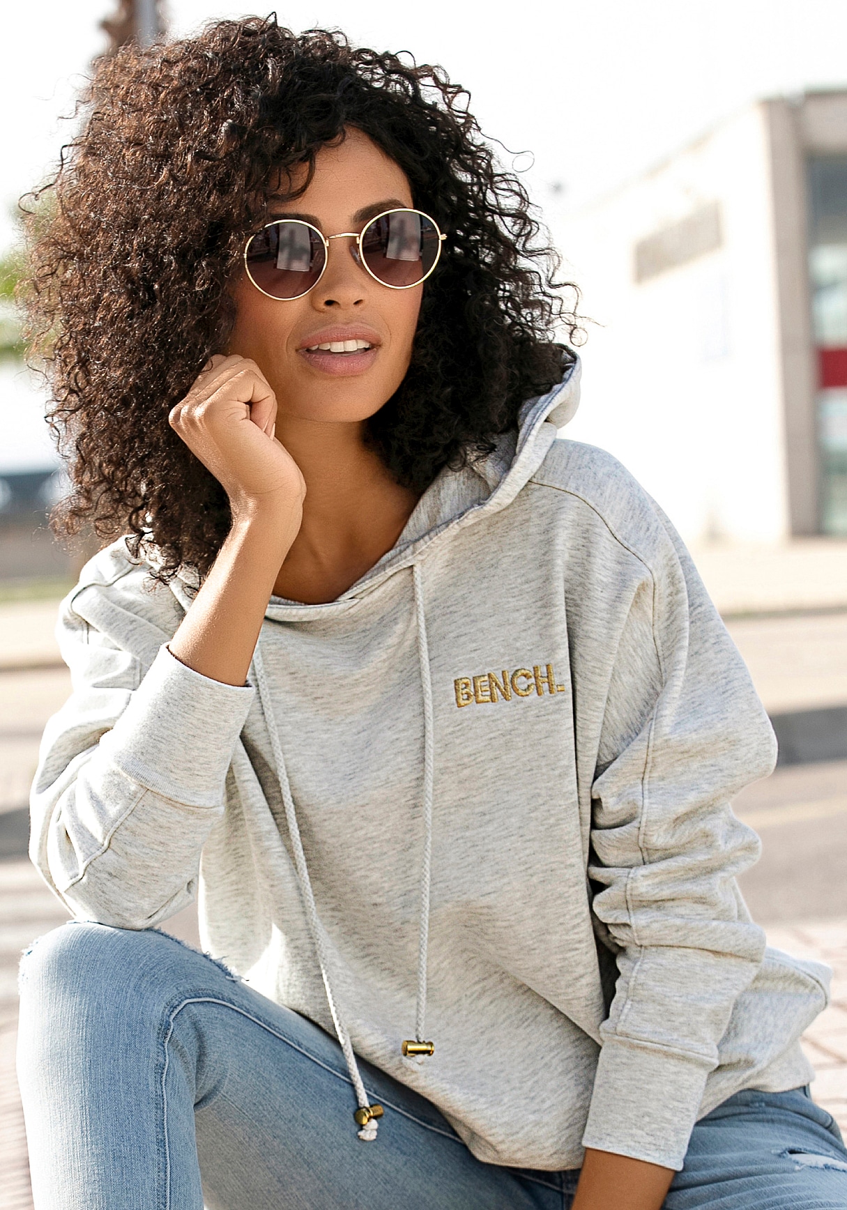 Image of Bench. Sweatshirt