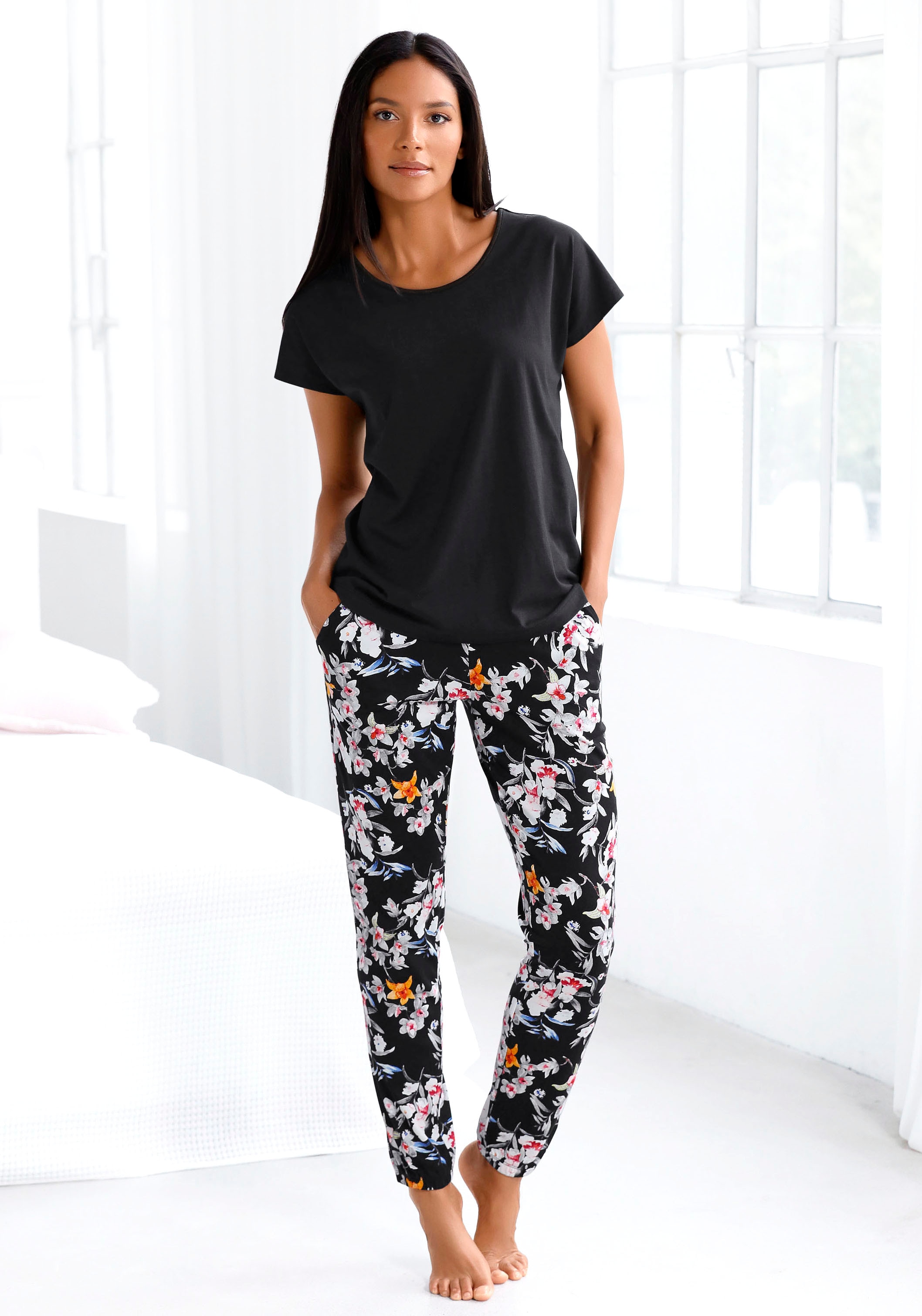 s.Oliver Pyjama, (2 tlg., 1 Stück), mit Blumenmuster » LASCANA | Bademode,  Unterwäsche & Lingerie online kaufen
