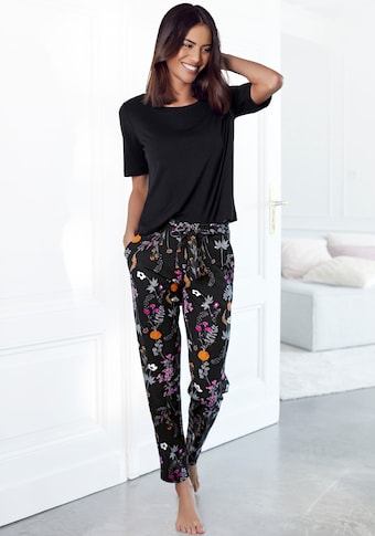 LASCANA Pyjama, (2 tlg., 1 Stück), mit Wildblumen Muster