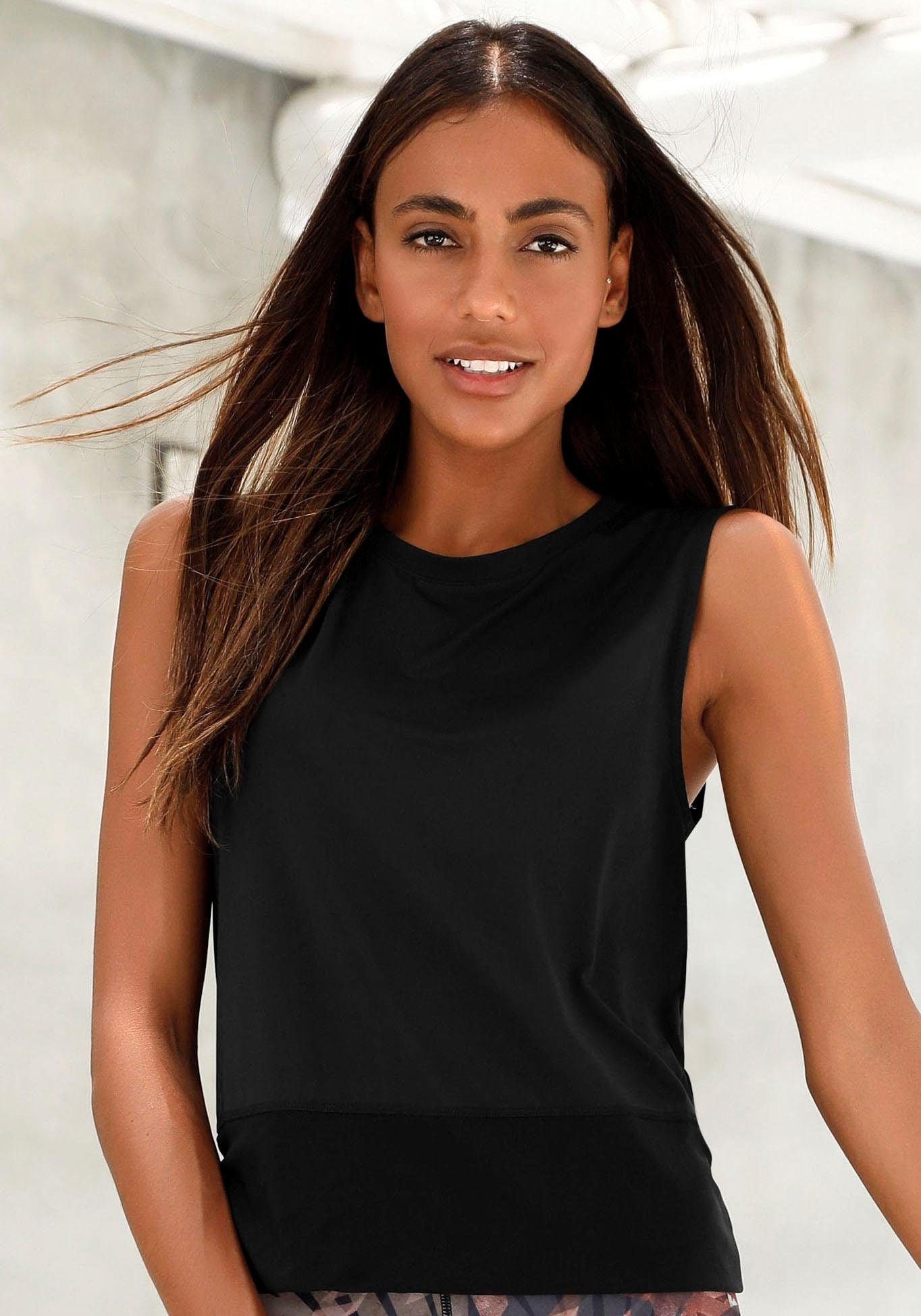 Image of LASCANA ACTIVE Funktionsshirt »Tropical«, mit breitem Rippeinsatz